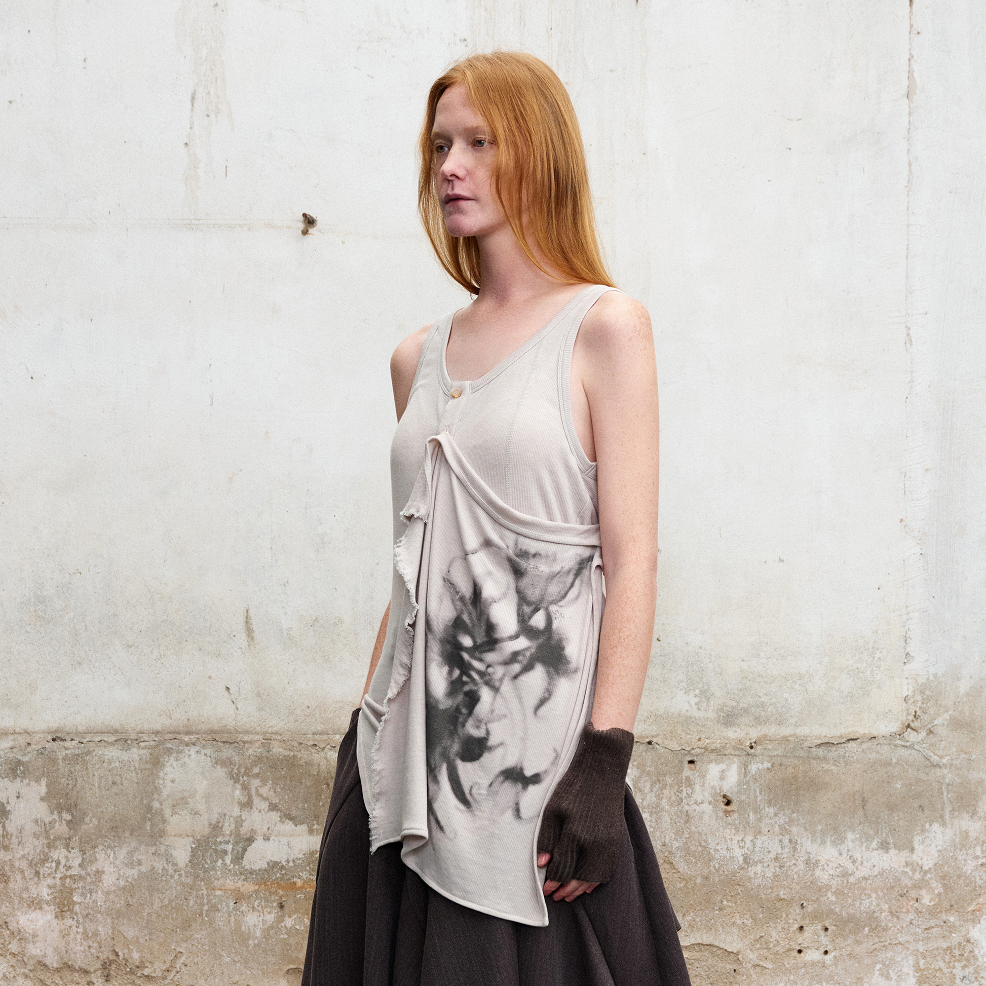 ILNya Nieternite Nifutur Deconstructed Graphic Knit Tank Top Gray-Tank Top-S (0)-Free Shipping Leatheretro