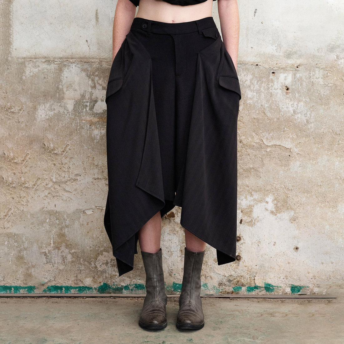 ILNya Nieternite Nifutur Deconstructed Drape-Panel Shorts-Shorts-S(0) (Preorder)-Free Shipping Leatheretro