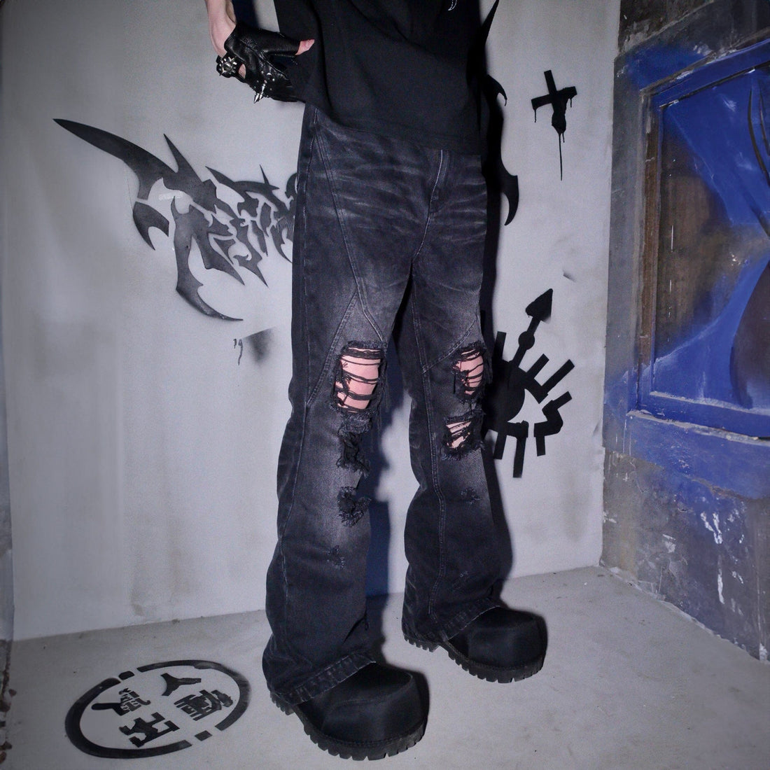 PHANTOMHUNTER Distressed Paneled Ripped Flared Jeans-Pants-S-Free Shipping Leatheretro