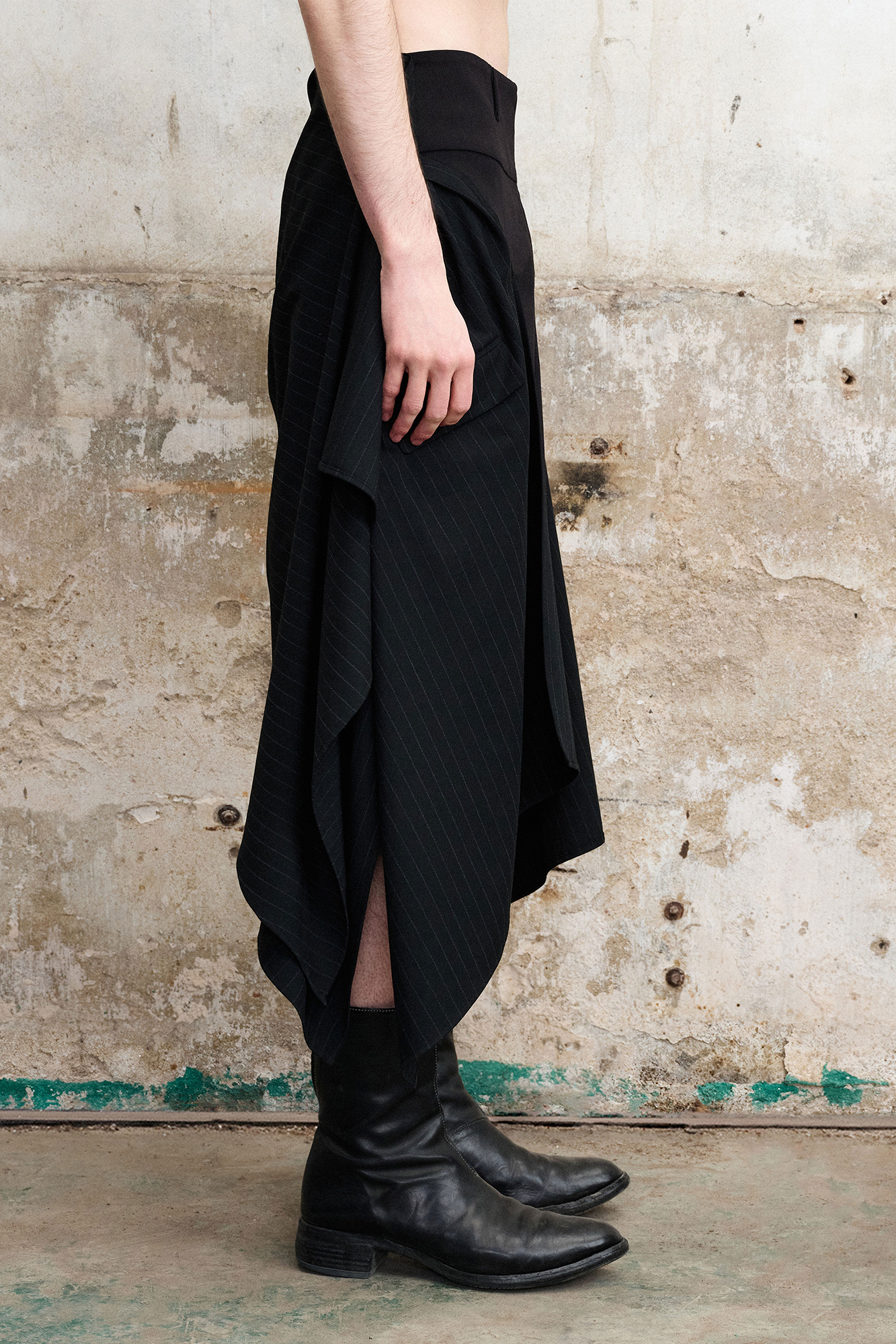 ILNya Nieternite Nifutur Asymmetric Draped Panel Pinstripe Skort Shorts-Shorts-S (0)-Free Shipping Leatheretro