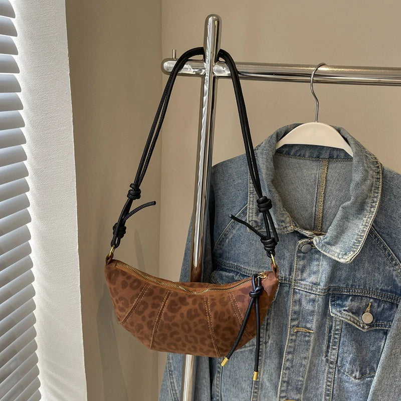 Dumpling-shaped Croissant Shoulder Bag - Texture Versatile Velvet Zipper Handbag-Shoulder Bag-Brown-Free Shipping Leatheretro