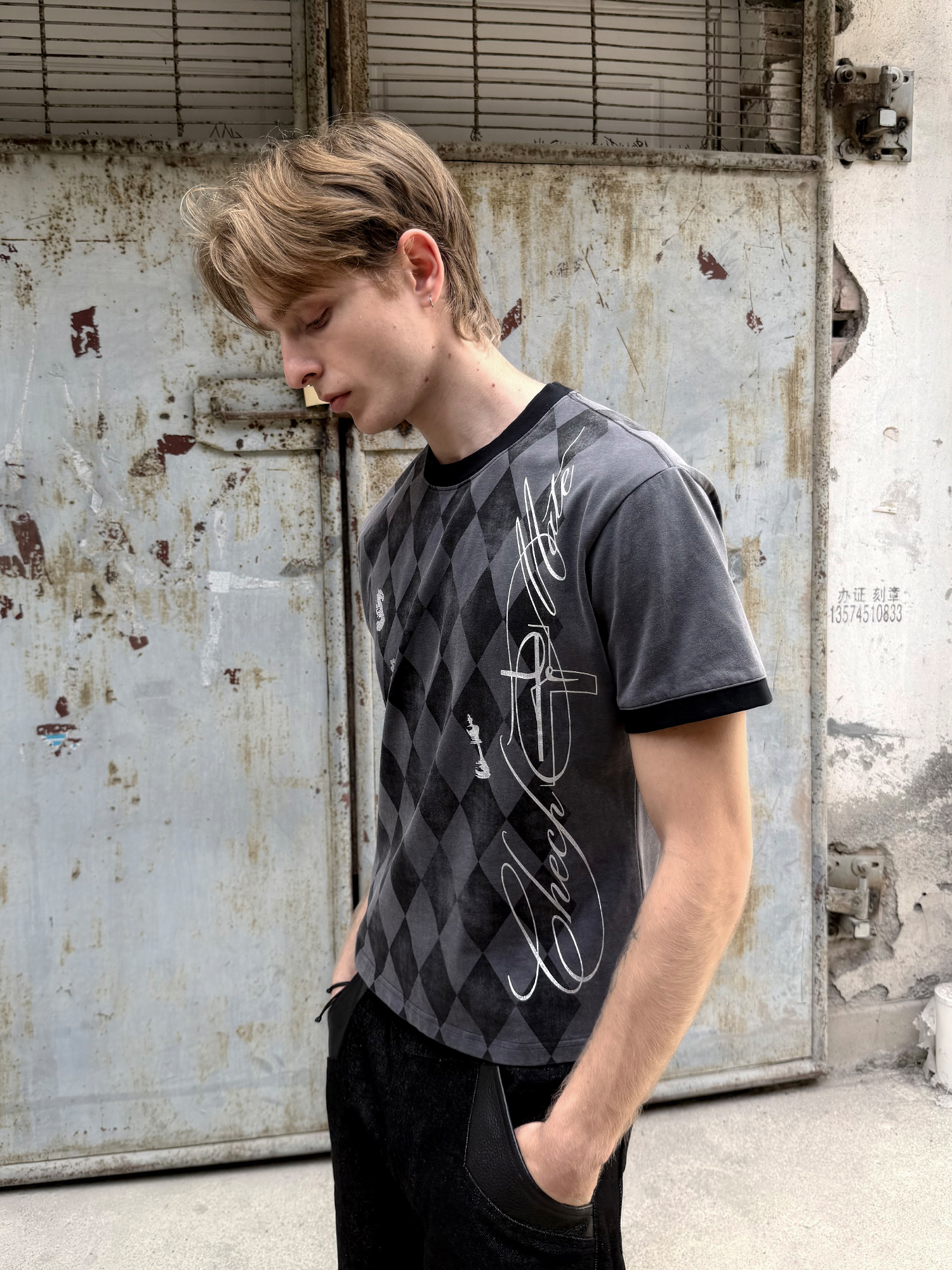 ESAIAS Washed Argyle Graphic T-Shirt-T Shirt-S-Free Shipping Leatheretro