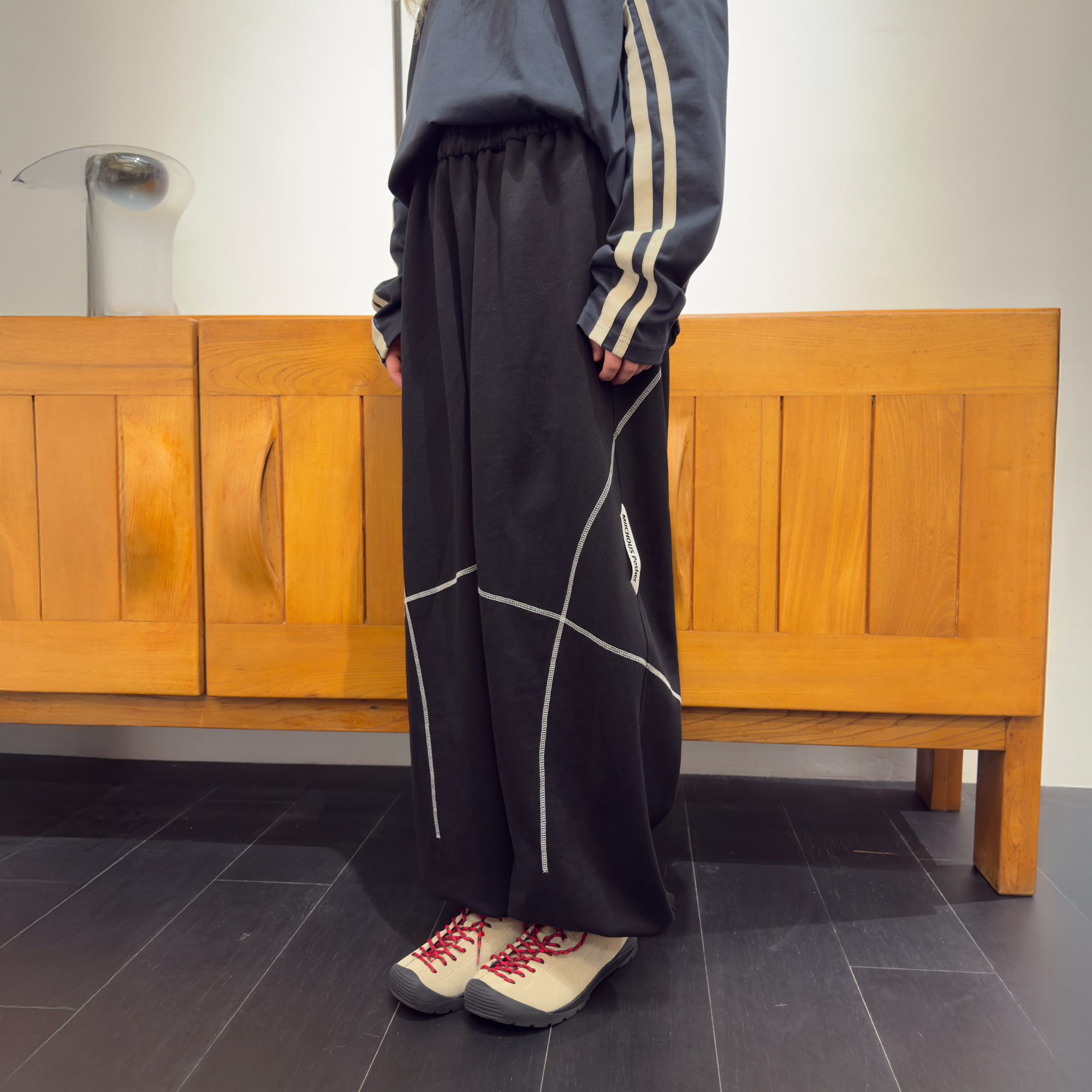 MIICHOUS Paneled Contrast-Stitch Sweatpants-Pants-S-Black-Free Shipping Leatheretro