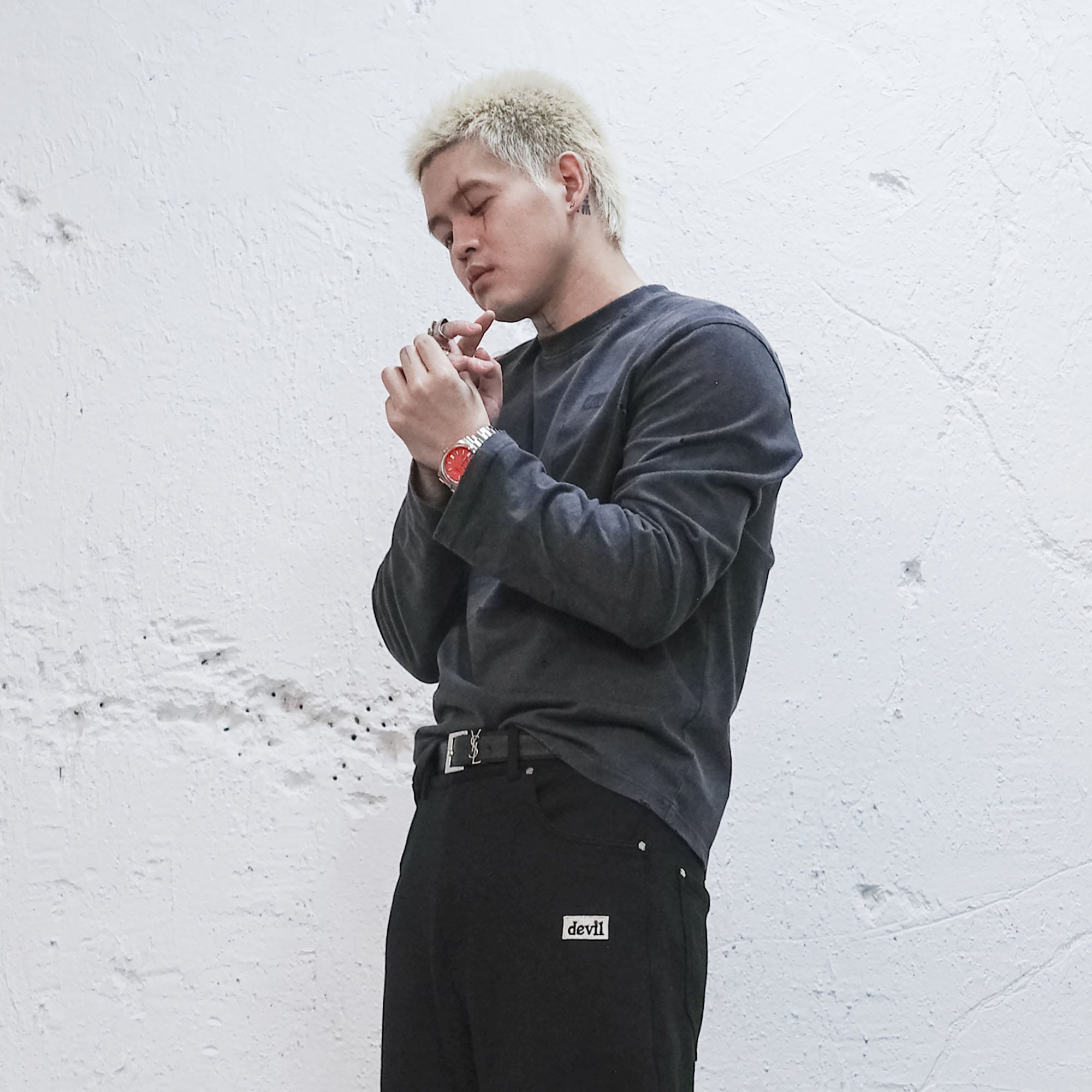 UNDERWATER Devil Distressed Long-Sleeve Tee-L/S Tee-S-Free Shipping Leatheretro