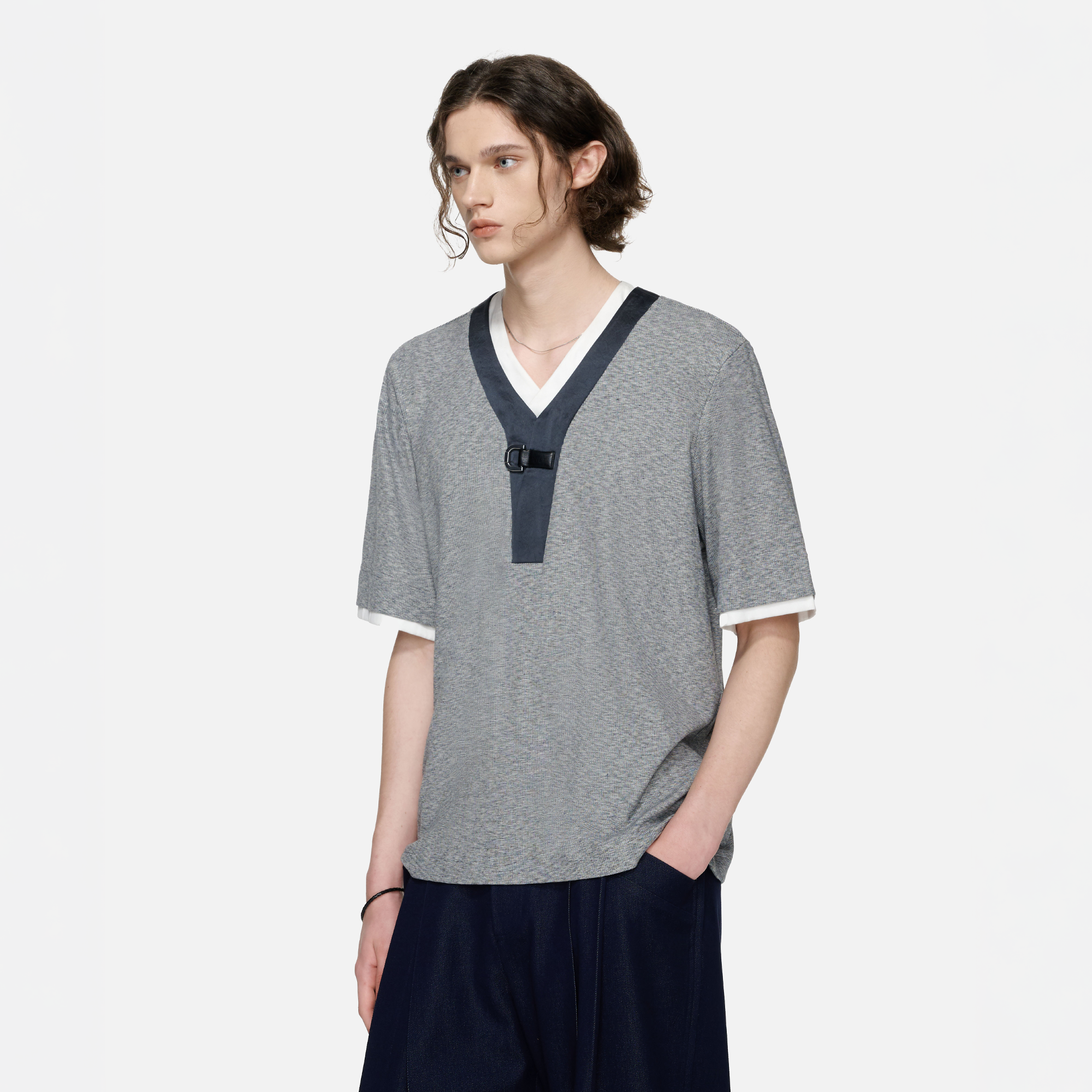 TIWILLTANG Metal Buckle Contrast Trim T-Shirt-T Shirt-S-Free Shipping Leatheretro