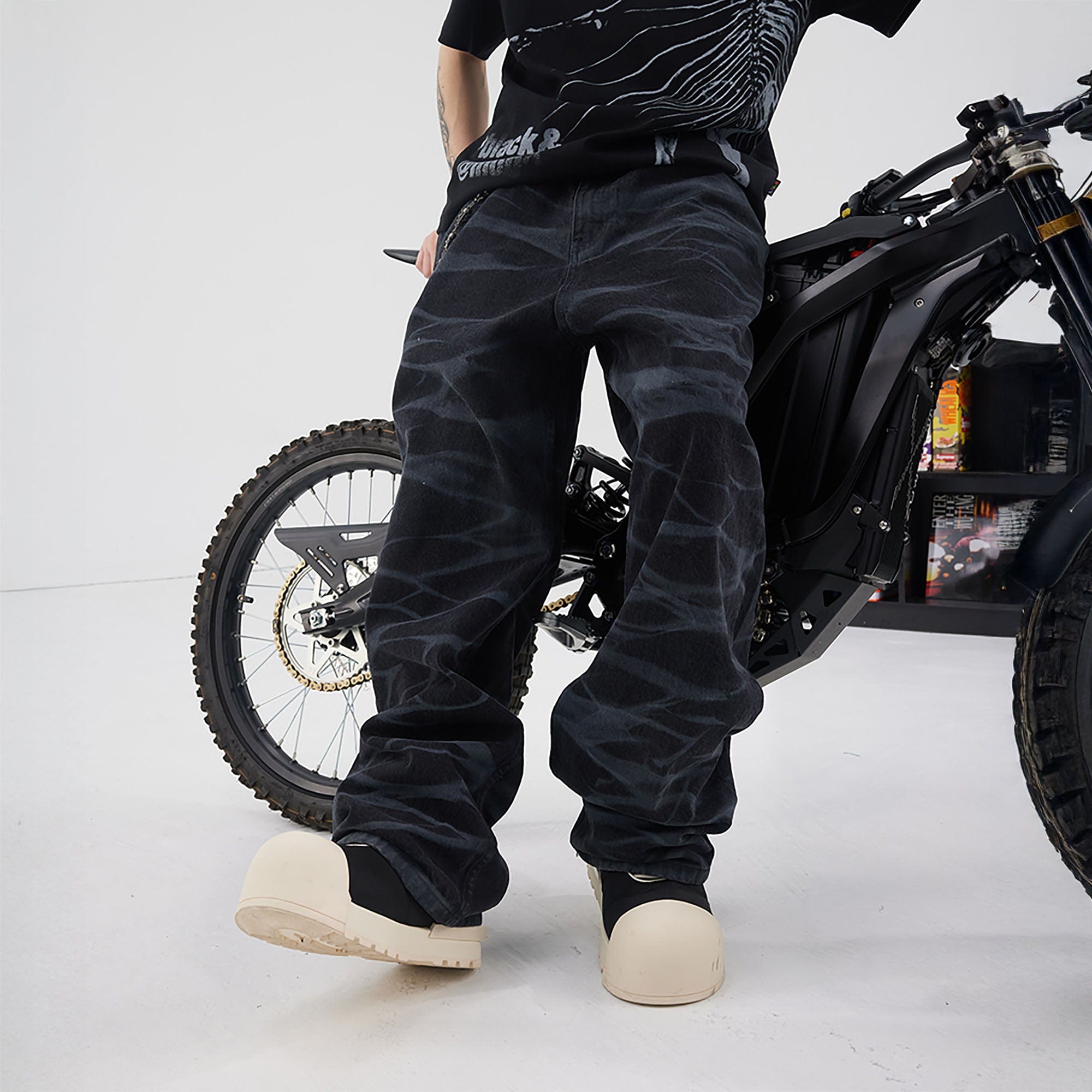 BLACK8MOB Smoke Ripple Baggy Jeans-Jeans-S-Free Shipping Leatheretro