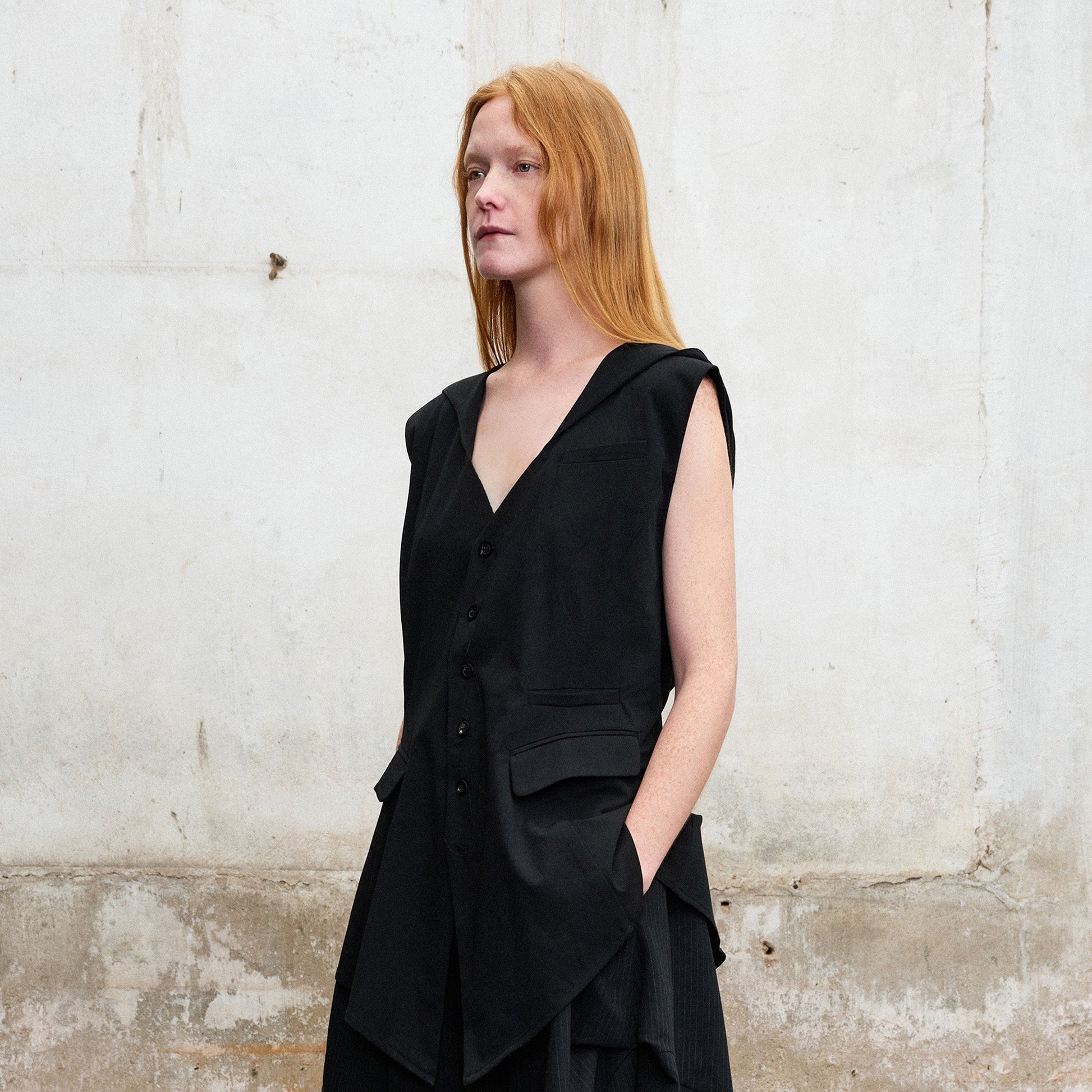 ILNya Nieternite Nifutur Hooded Waist-Cinched Vest-Vest-S (0)(Preorder)-Free Shipping Leatheretro