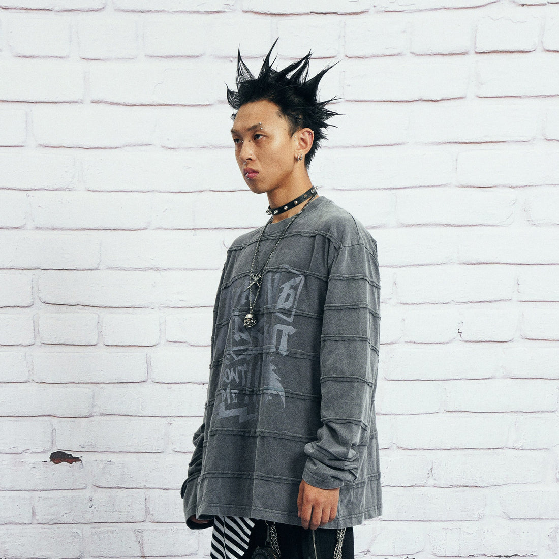 VENTUREK Washed Stripe-Layered Graffiti Long-Sleeve Tee-L/S Tee-S-Free Shipping Leatheretro