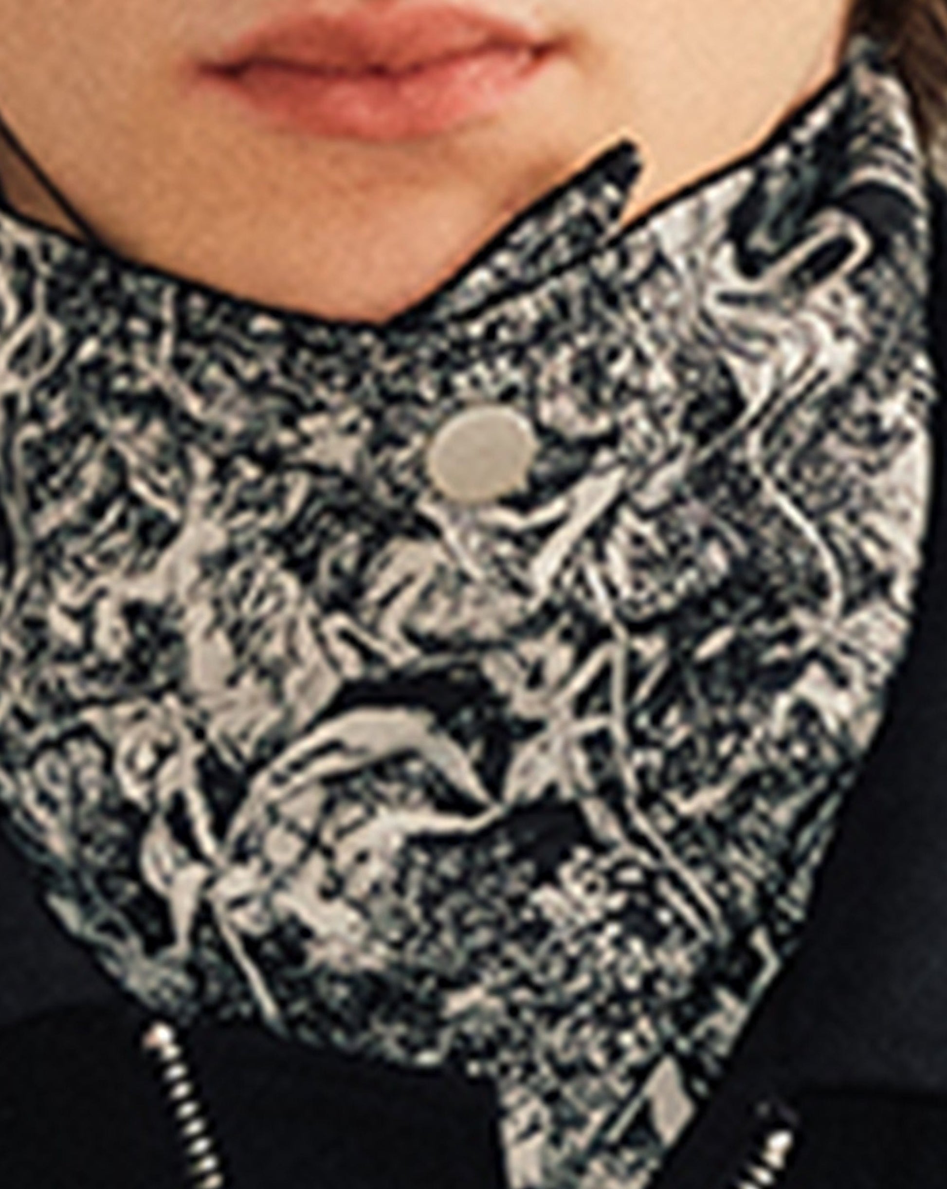 KREATE Reversible Full Print Snap Scarf-Accessories-One Size-Free Shipping Leatheretro