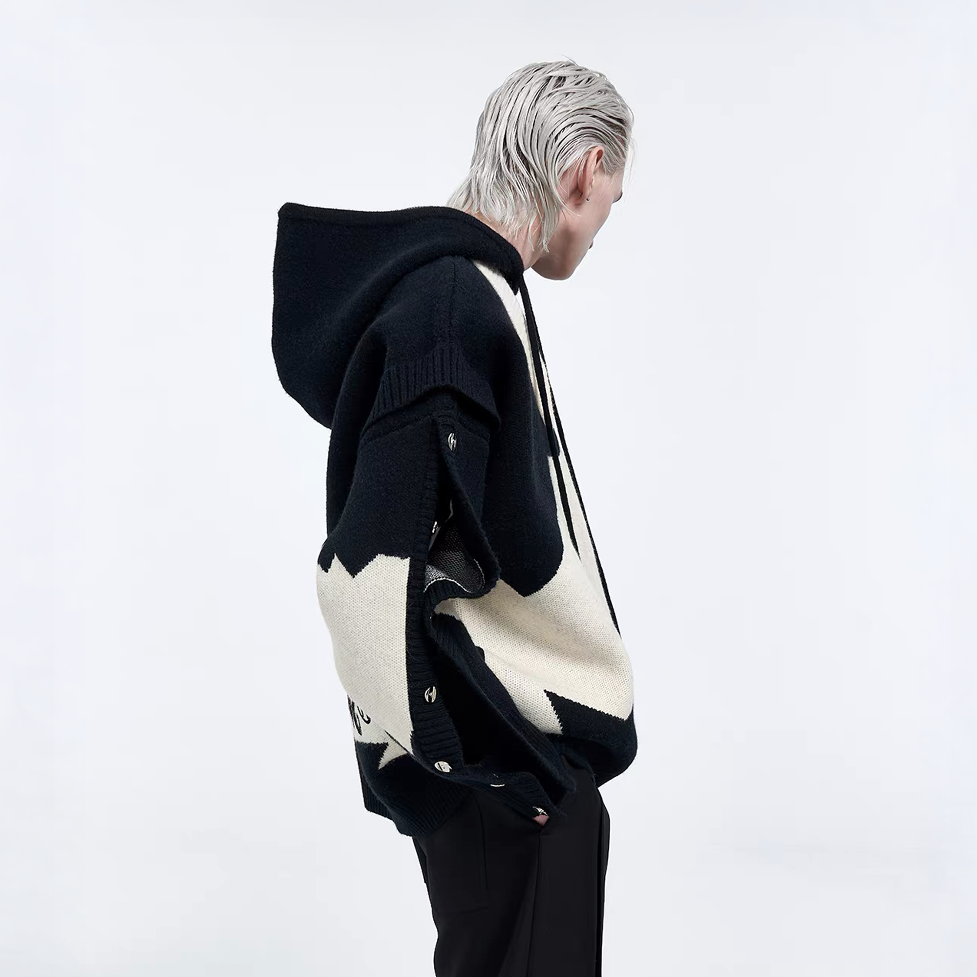 TIWILLTANG Contrast Layered Snap-Sleeves Knit Hoodie