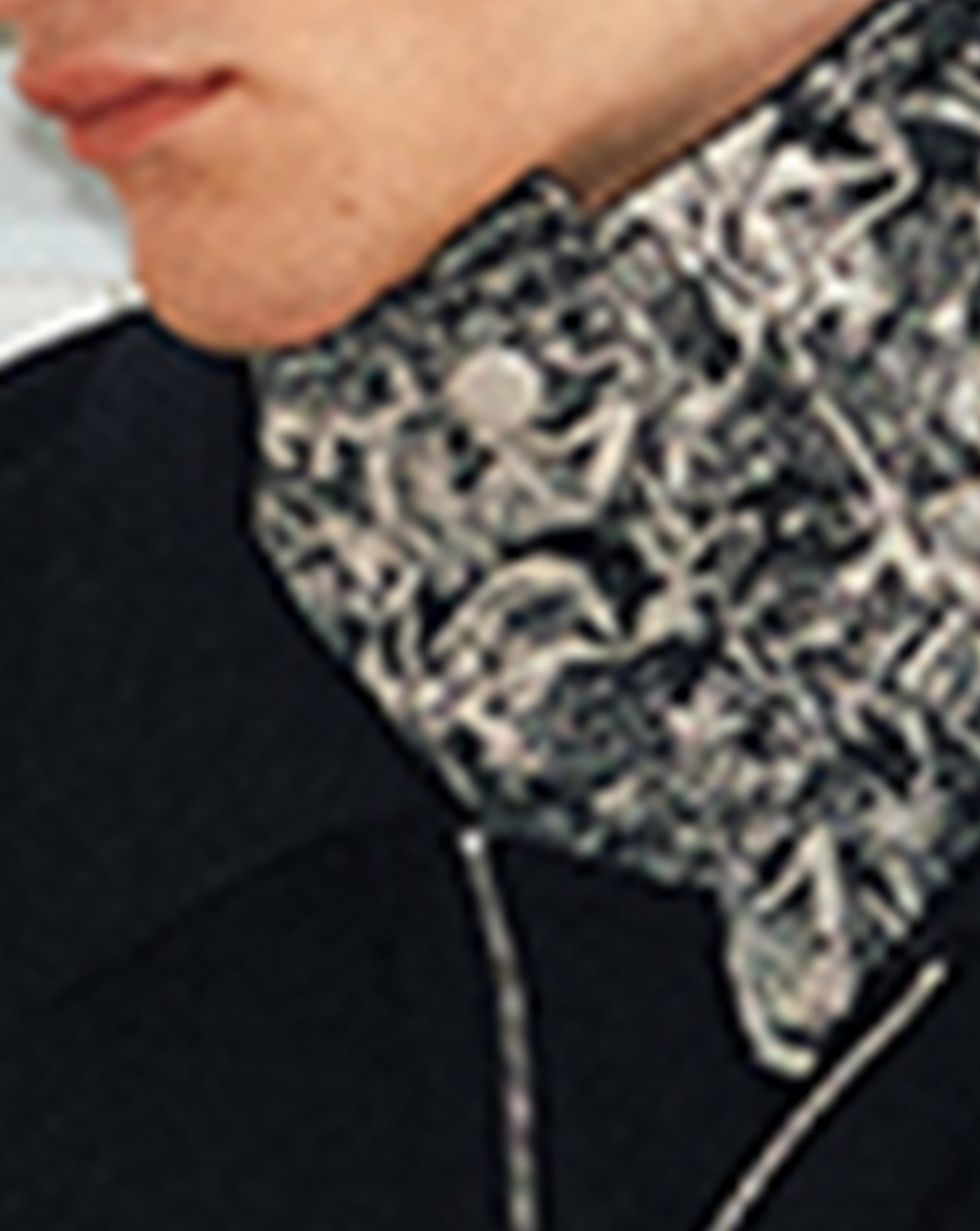 KREATE Reversible Full Print Snap Scarf-Accessories-One Size-Free Shipping Leatheretro