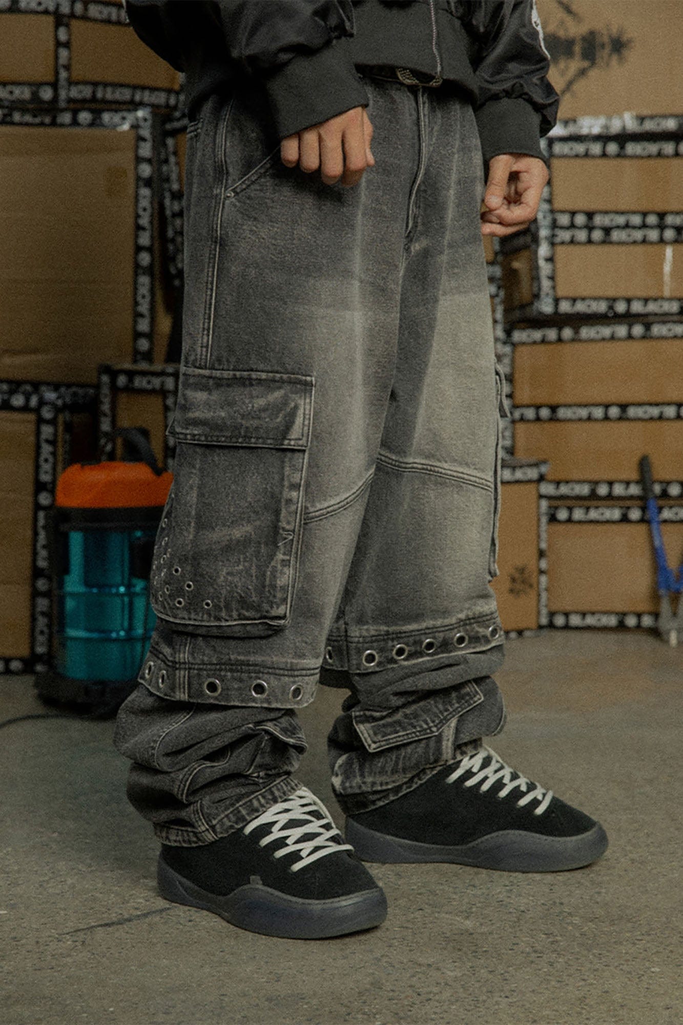 BLACK8MOB Washed Multi-Pocket Grommet Stacked Cargo Jeans-Jeans-XS-Free Shipping Leatheretro