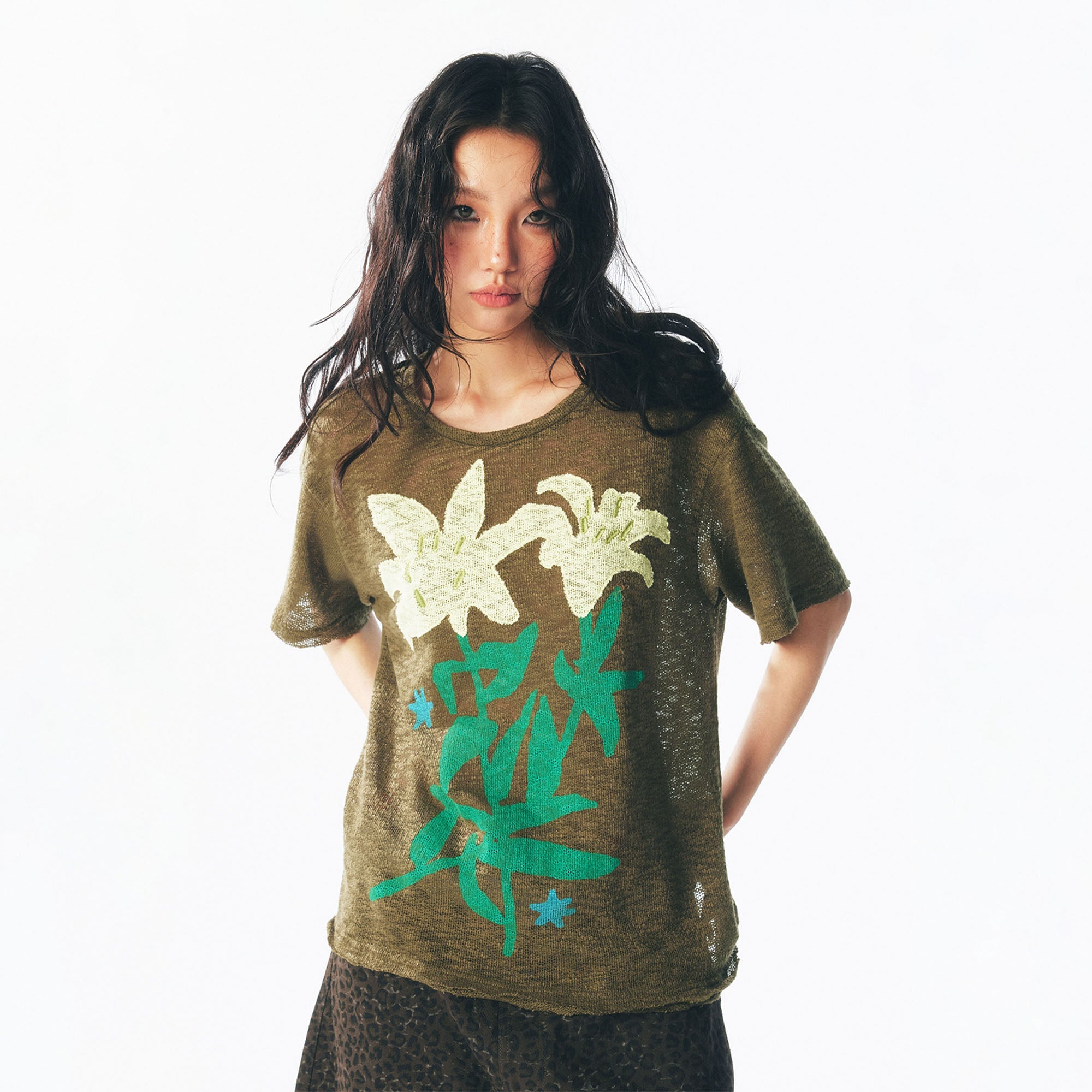 1997 POSTOFFICE Distressed Sheer Lily Flower Tee-T Shirt-S-Dark Green-Free Shipping Leatheretro