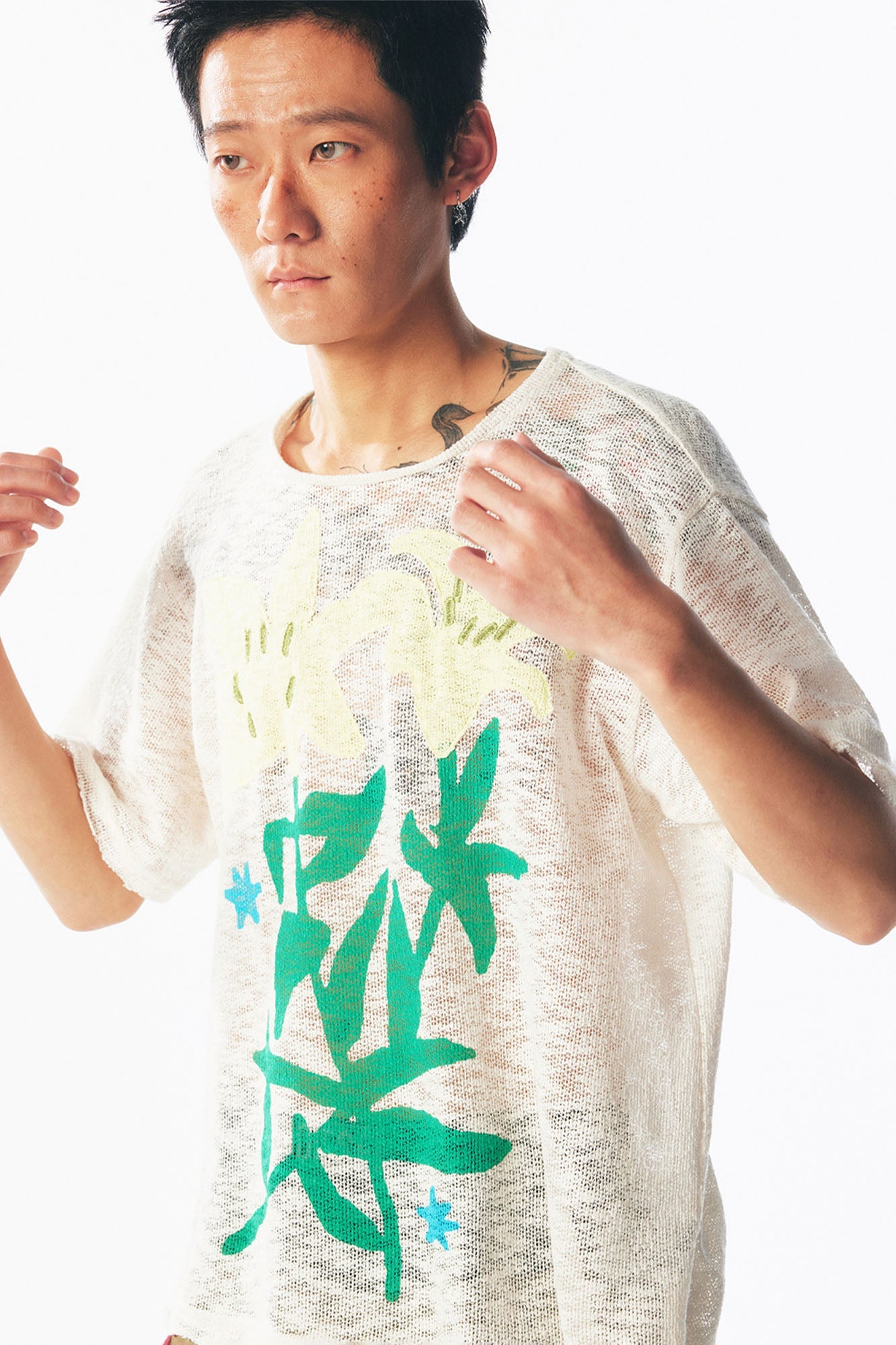 1997 POSTOFFICE Distressed Sheer Lily Flower Tee-T Shirt-S-Dark Green-Free Shipping Leatheretro