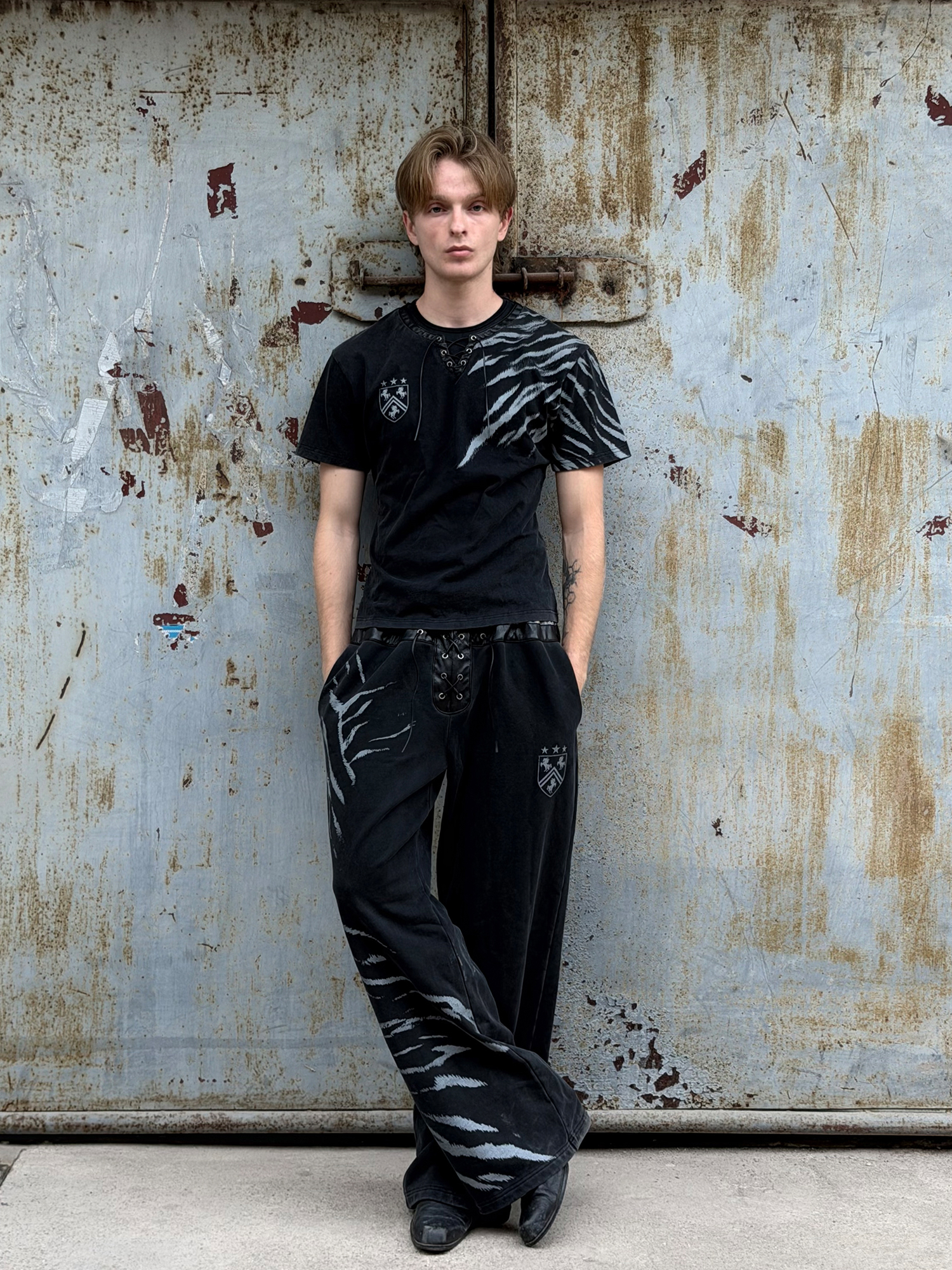 ESAIAS Washed Zebra Lace-Up Tee-T Shirt-S-Free Shipping Leatheretro