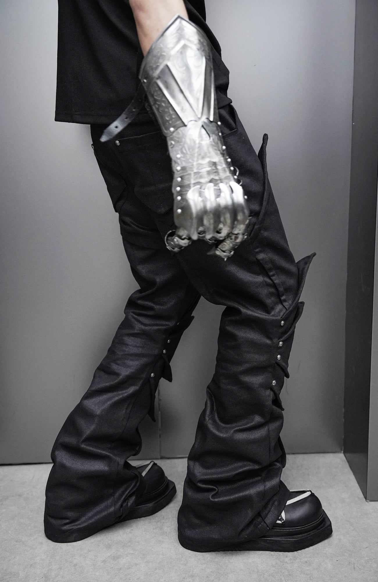 SSIN7 Shapeable Armored Waxed Flared Jeans-Jeans-S / 31"-Free Shipping Leatheretro