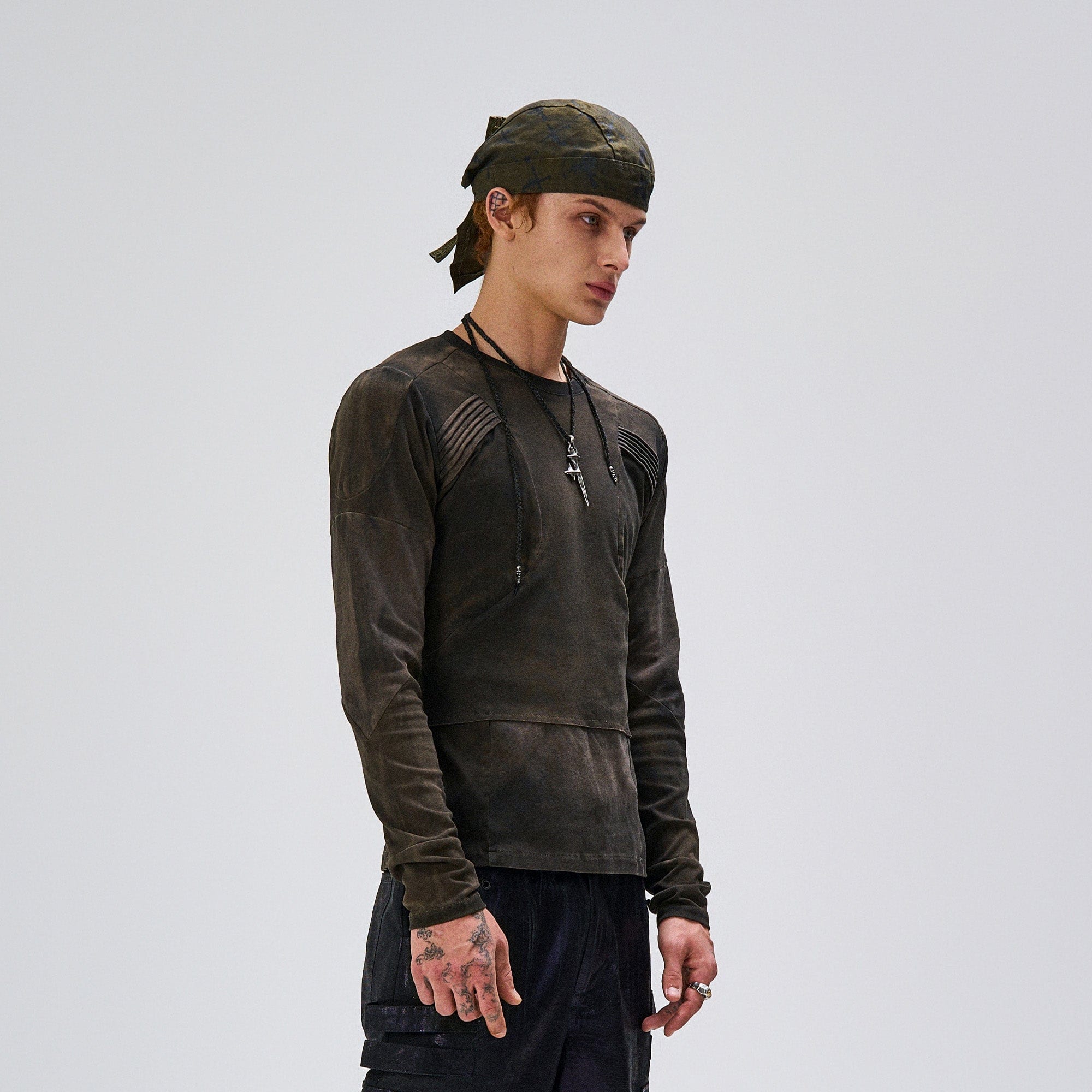 FLYERRER Washed Panelled Slim-Fit Long-Sleeve Tee-L/S Tee-S-Free Shipping Leatheretro