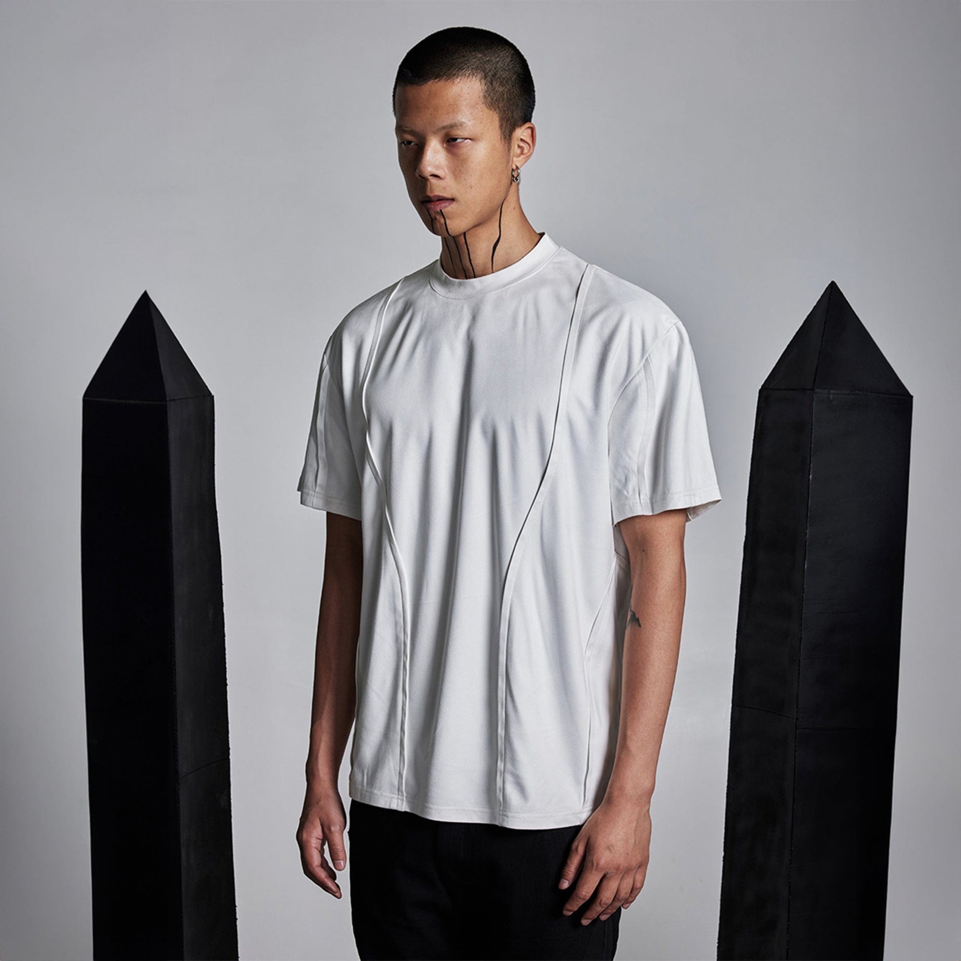 SSIN7 Suede Arc Spliced T-Shirt-T Shirt-S-White-Free Shipping Leatheretro