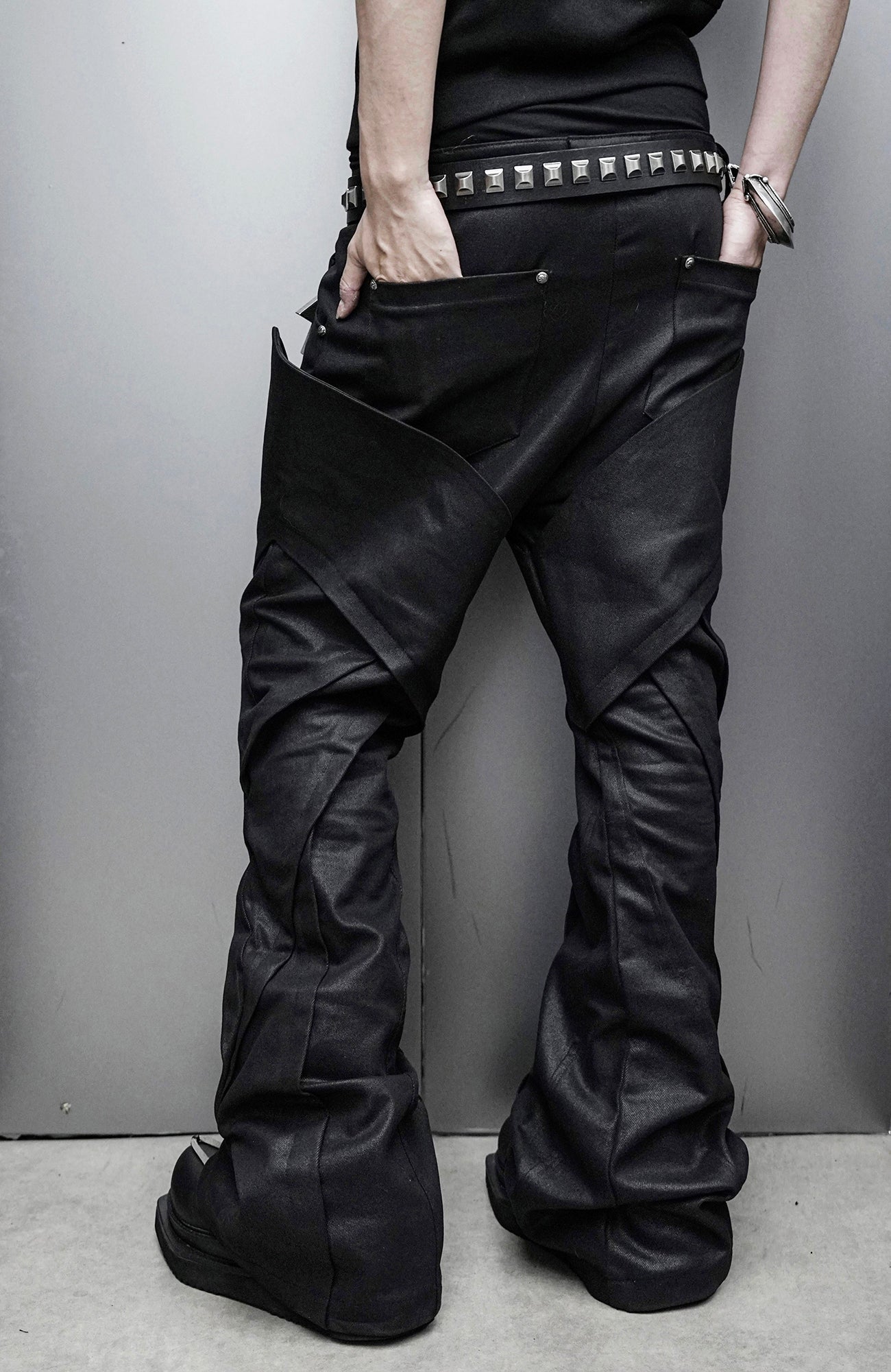 SSIN7 Wing Pocket Waxed Flared Jeans-Jeans-S / 31"-Free Shipping Leatheretro