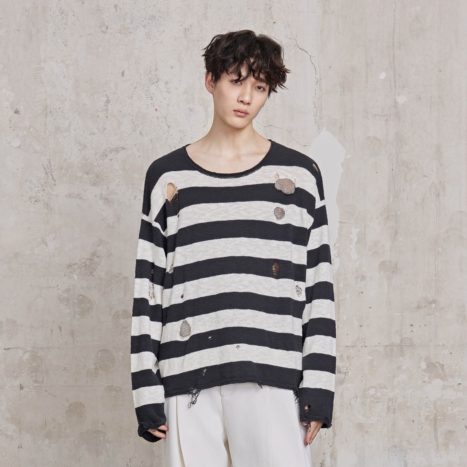 FACEONLAB Stripe Distressed Frayed Crewneck Sweater-Sweater-M-White-Free Shipping Leatheretro