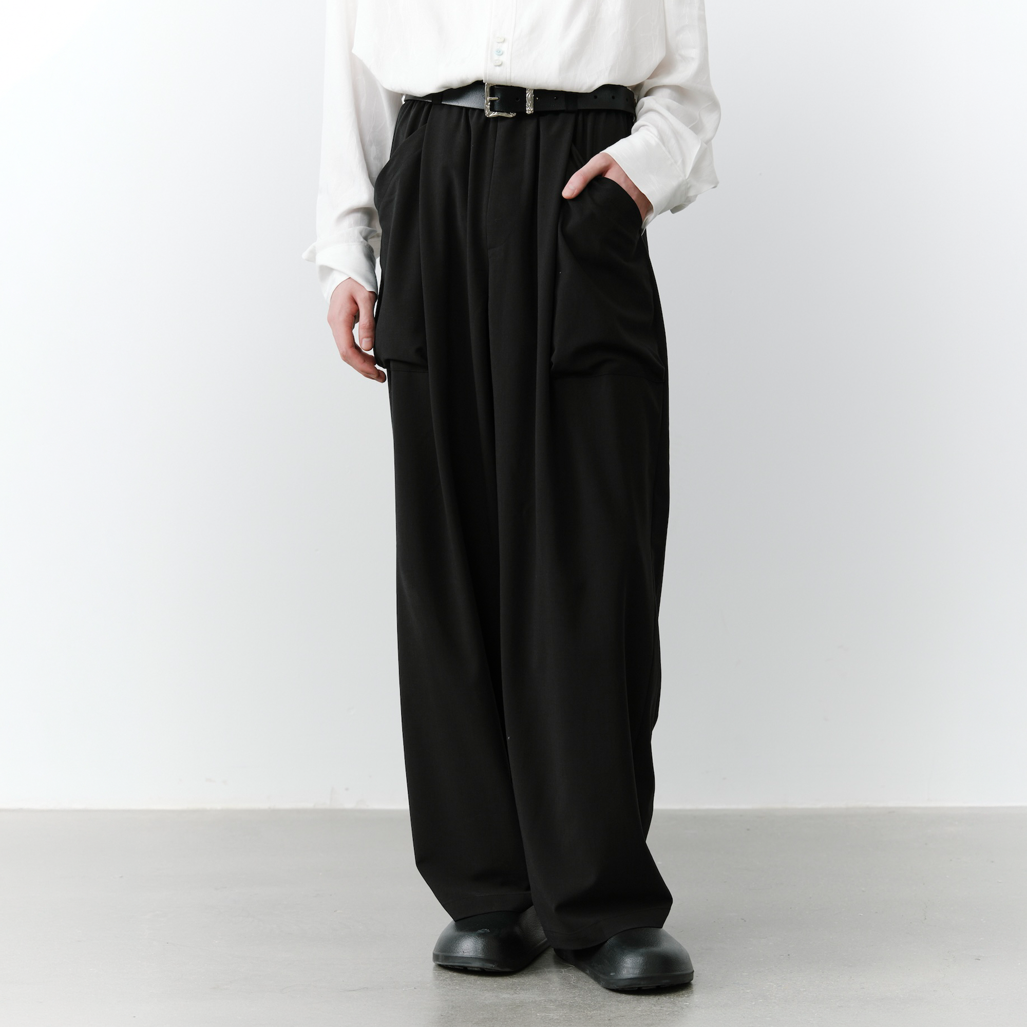 GRAINMUSTARD Retro Patch Pocket Pleated High-Waist Trousers-Pants-XS-Black (Preorder)-Free Shipping Leatheretro
