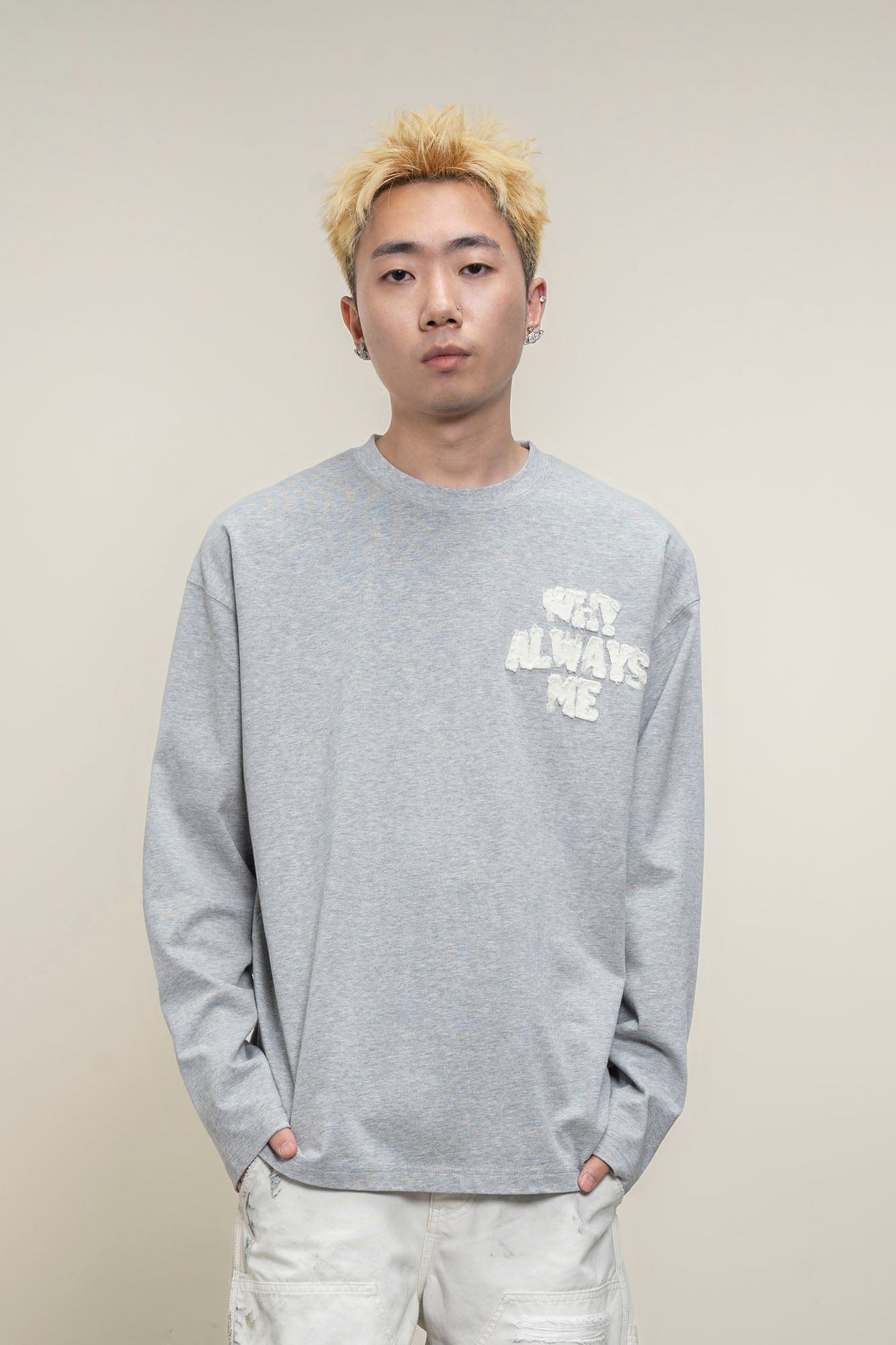 MAKEMORE Text Graphic Patch Long-Sleeve Tee-L/S Tee-S-Black-Free Shipping Leatheretro