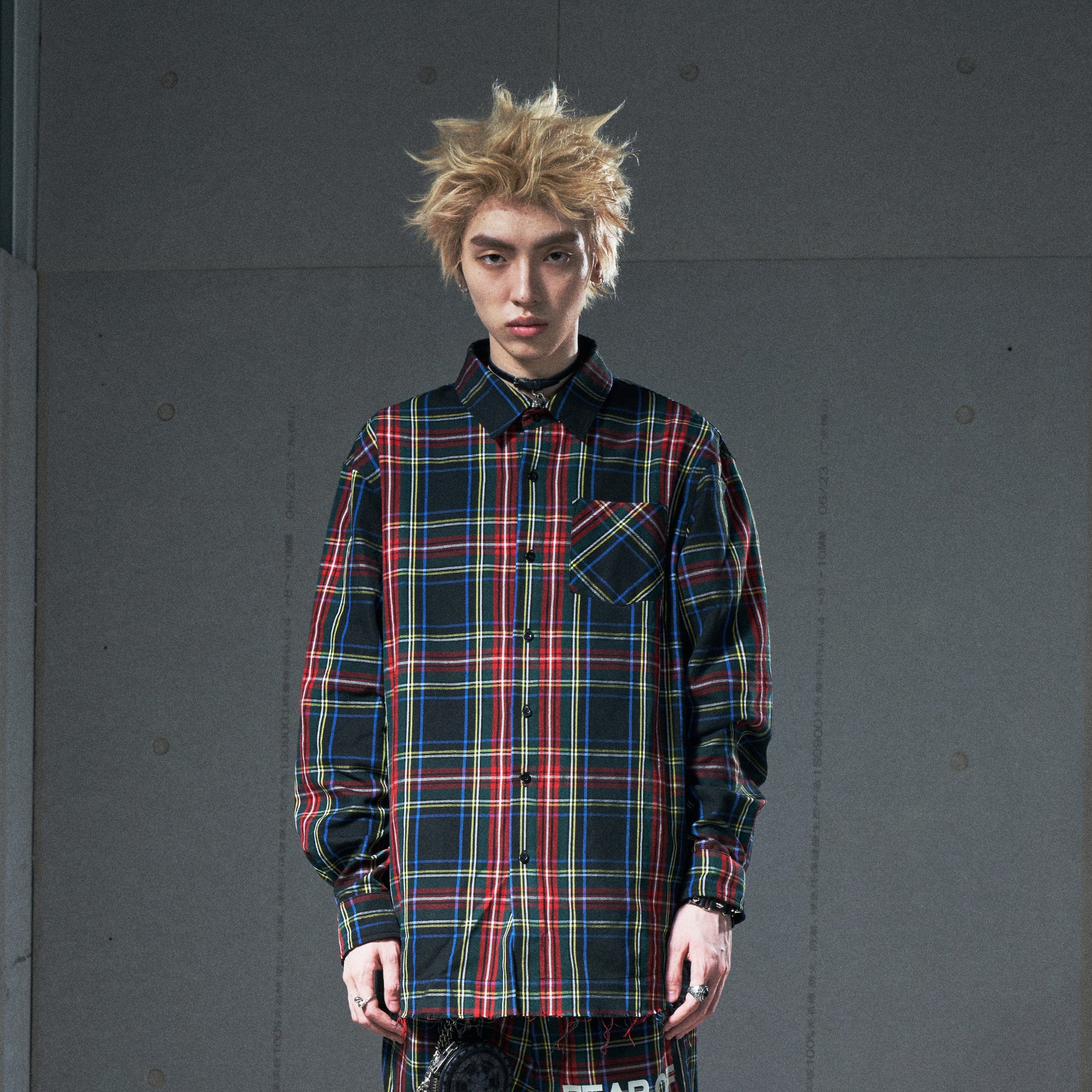 VENTUREK Distressed Back-Patch Frayed Plaid Shirt-Shirt-S-Free Shipping Leatheretro