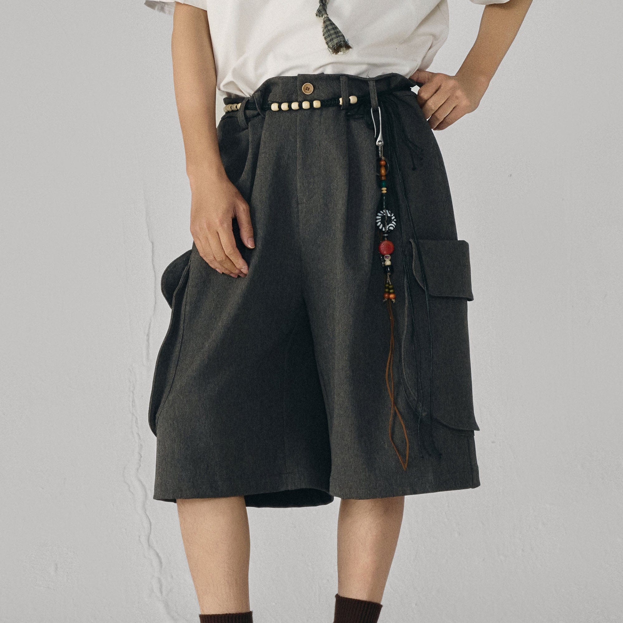 GONGHE REPUB Retro Pleated Multi-Pocket Shorts-Shorts-S-Free Shipping Leatheretro