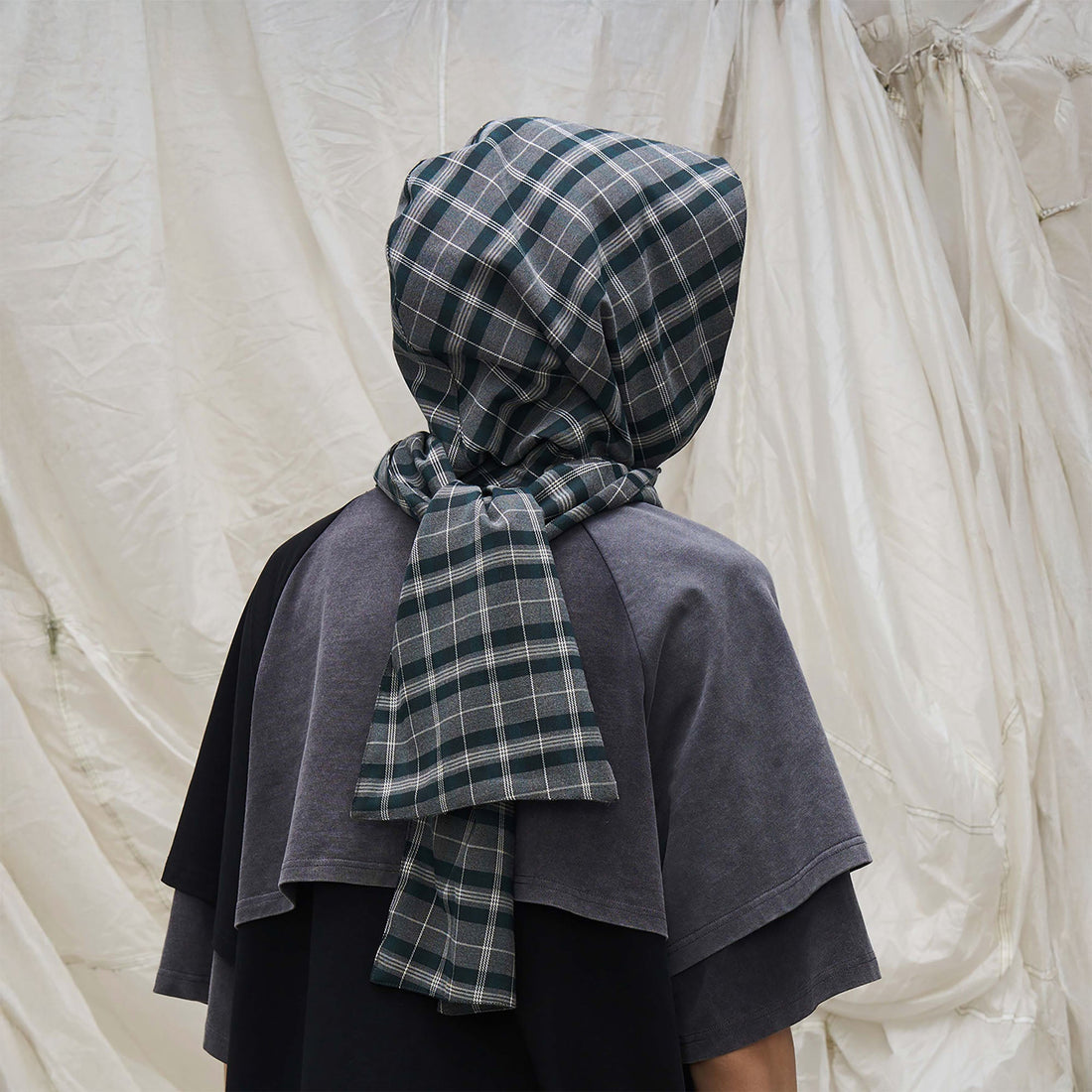 RELABEL Detachable Hood Scarf-Hat, Cap, Beanie-Gray-Free Shipping Leatheretro