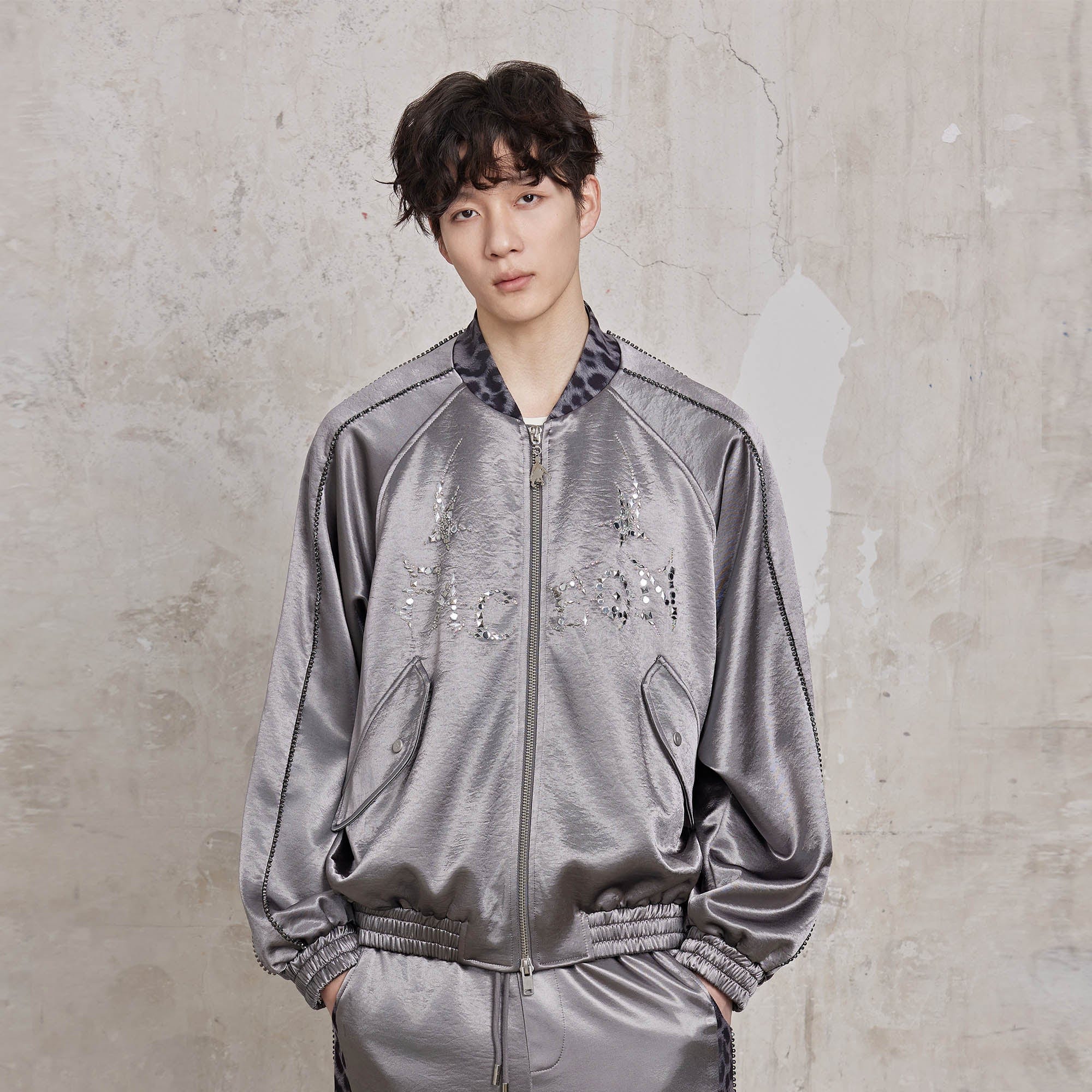 FACEONLAB Rivet Diamond Satin Leopard-Collar Jacket-Jacket-M-Silver-Free Shipping Leatheretro