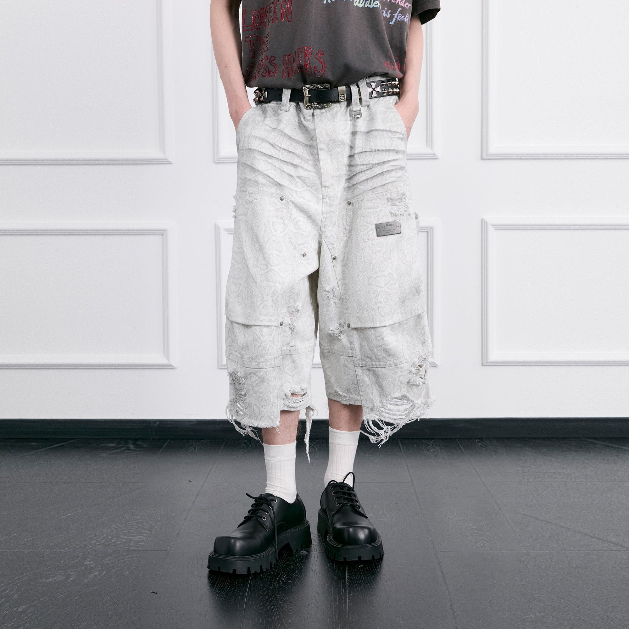 FACEONLAB Distressed Deconstructed Ripped Cargo Shorts-Shorts-M-White-Free Shipping Leatheretro