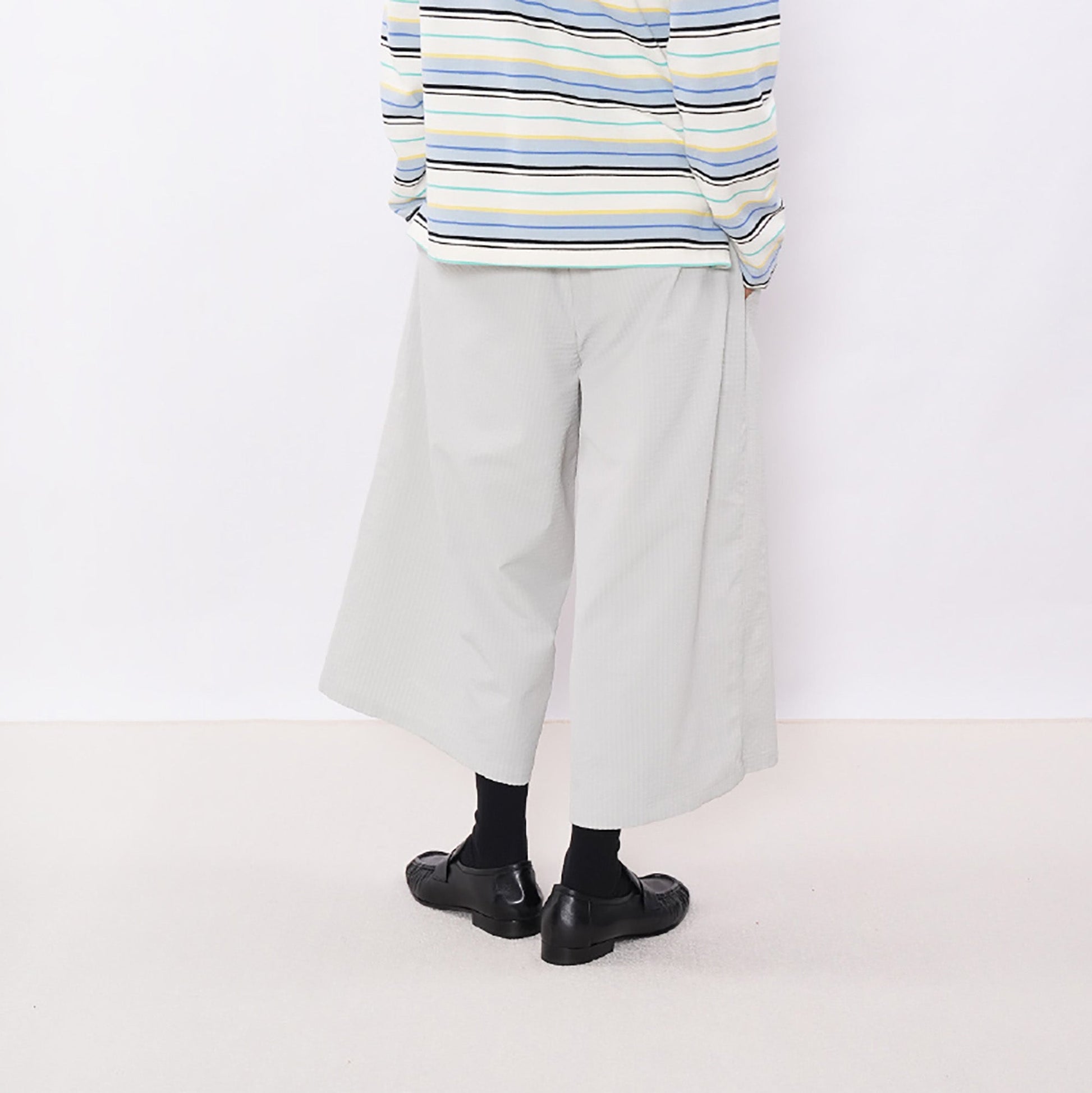 7440 37 1 Bubble-Texture Pleated Cropped Pants-Pants-S (Preorder)-Gray-Free Shipping Leatheretro