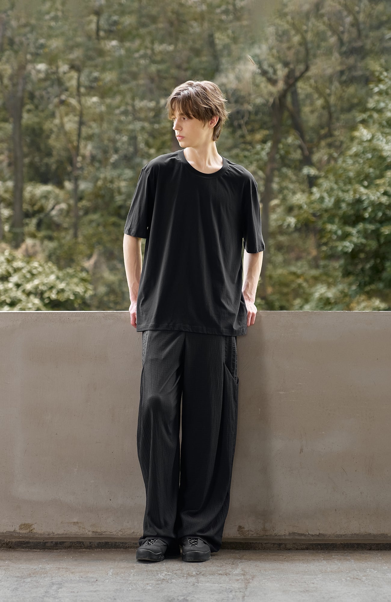 MOITIEDEPETALE Seersucker Curved Pleated Trousers-Pants-XS-Free Shipping Leatheretro