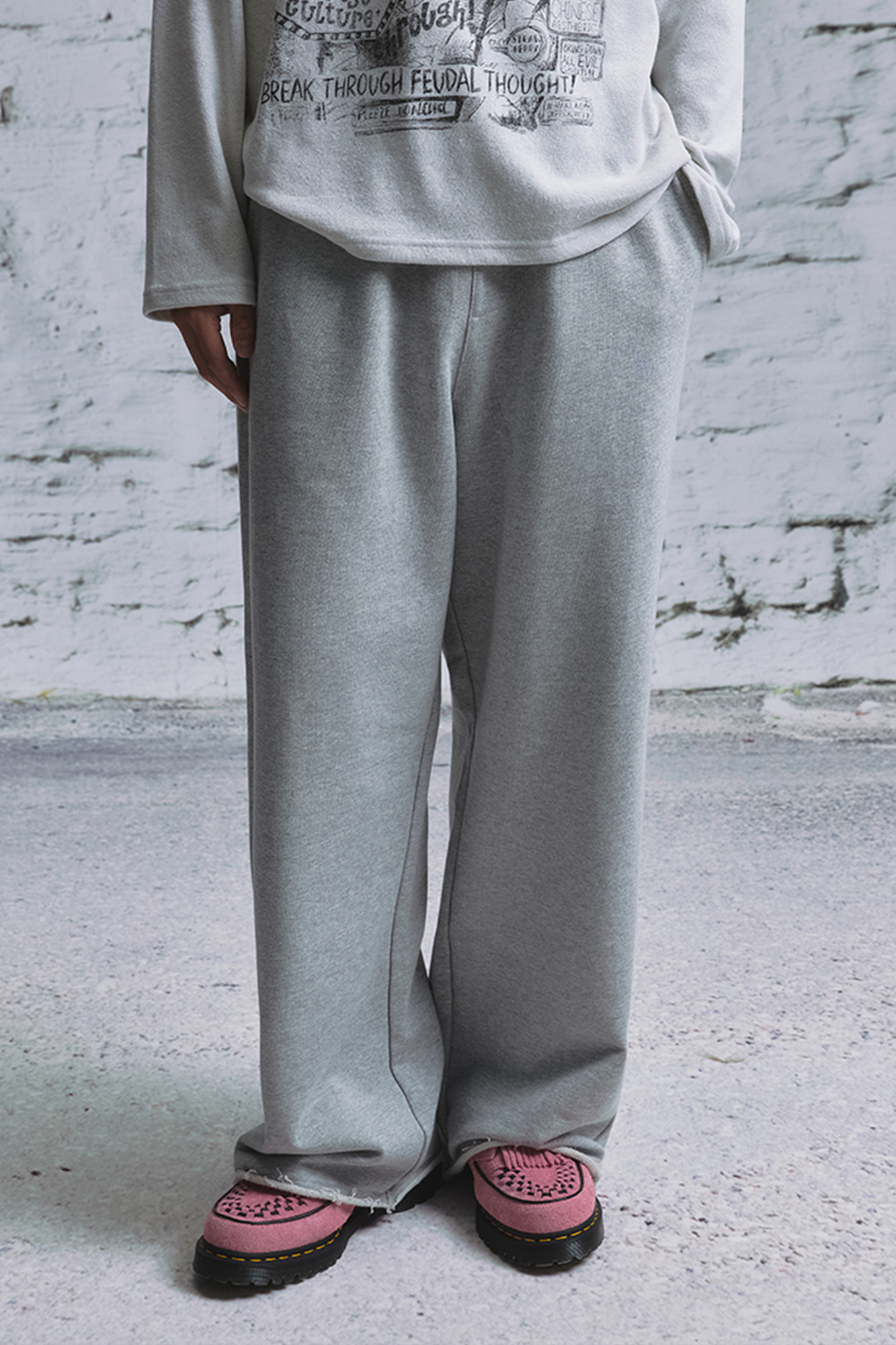 NIANJIUYIKOUER Essential Raw-Edge Wide-Leg Sweatpants-Pants-XS-Black-Free Shipping Leatheretro