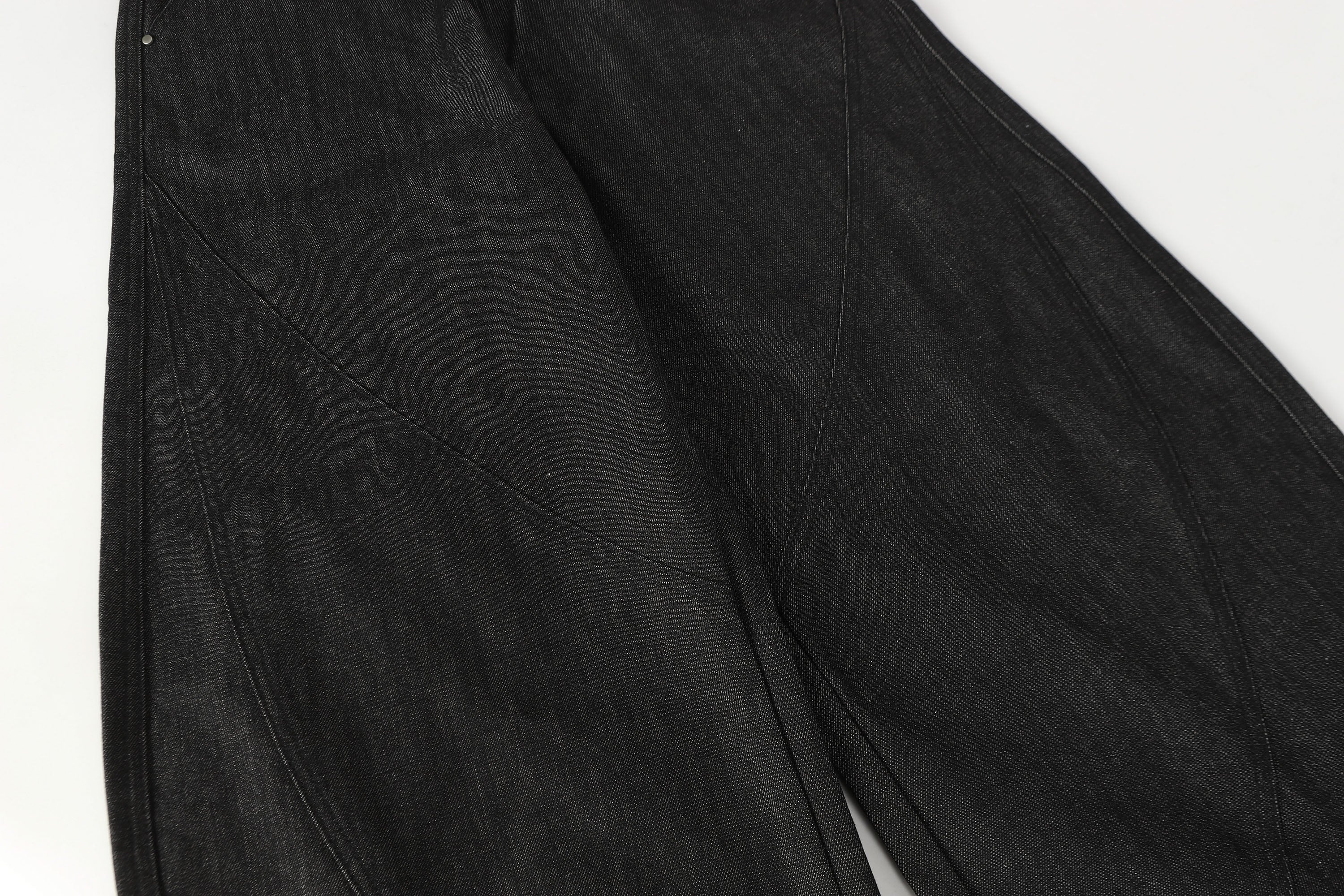 CLP Arced Panel Balloon-Leg Raw Jeans-Jeans-S-Free Shipping Leatheretro