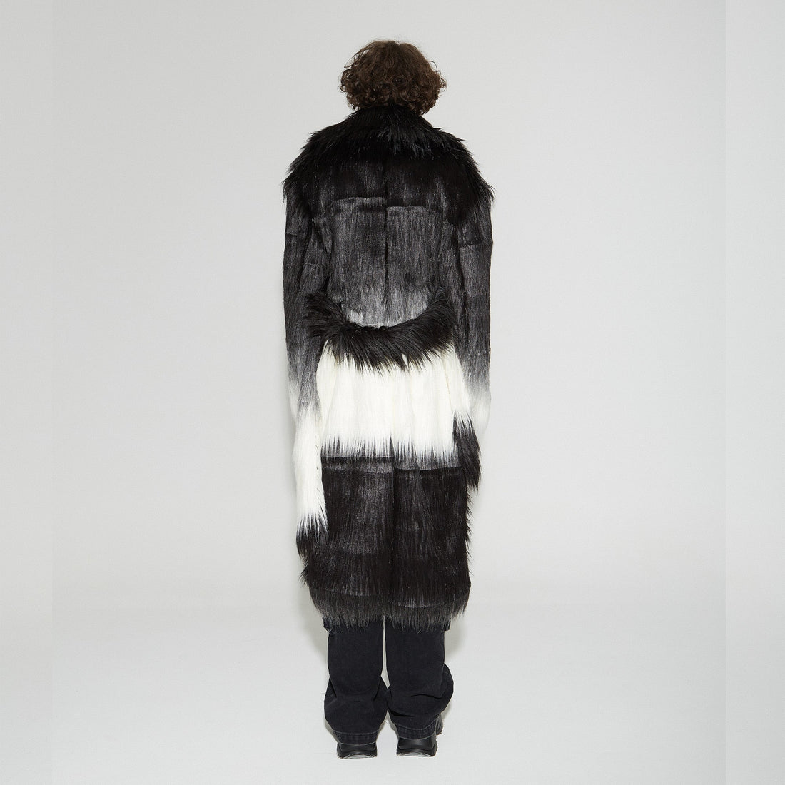 VANN VALRENCE Gradient Mane Faux Fur Maxi Coat-Jacket-S-Free Shipping Leatheretro