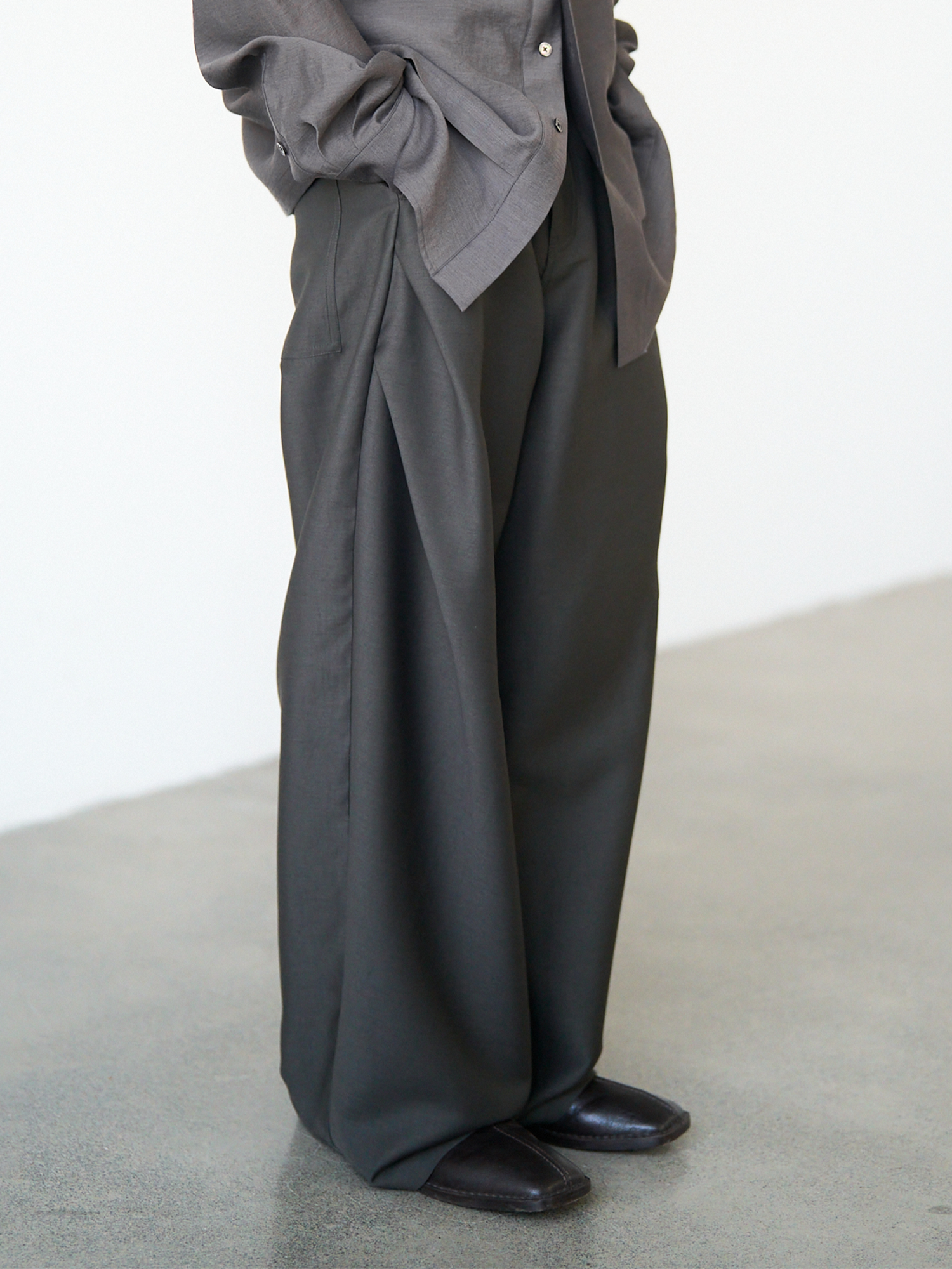 GRAINMUSTARD Lustrous Pleated Wool-Blend Wide-Leg Trousers-Pants-XS-Free Shipping Leatheretro