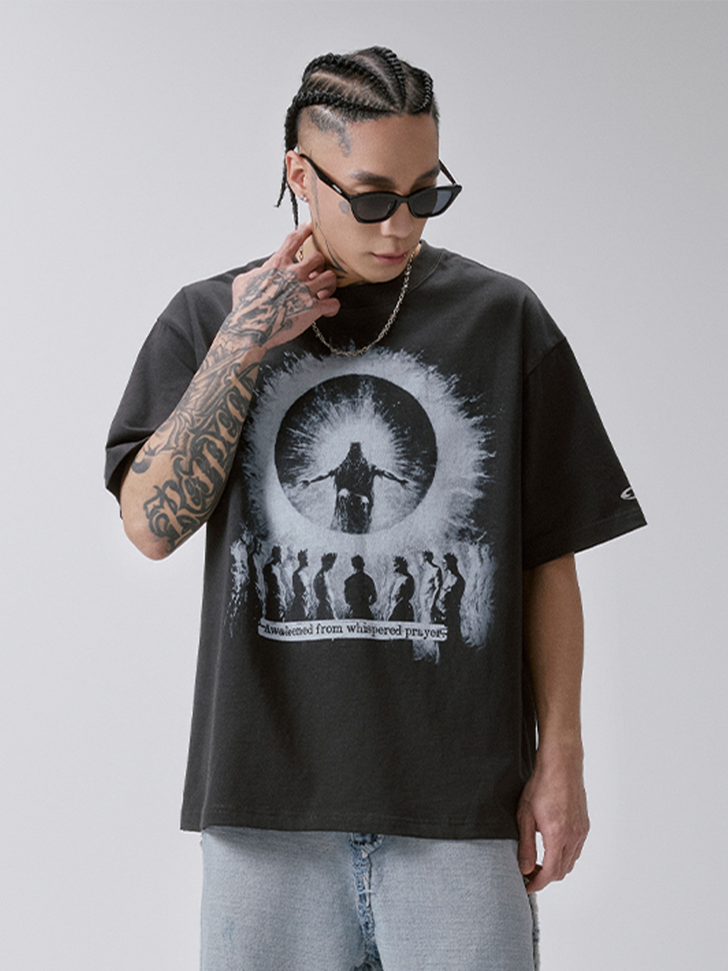 F2CE Oversized Prayer Silhouette Graphic T-Shirt-T Shirt-S-Free Shipping Leatheretro