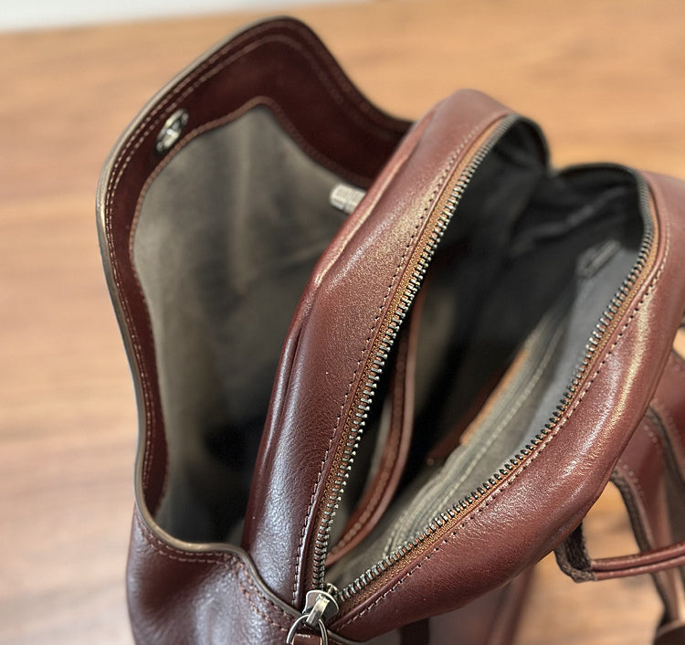 Genuine Top-Grain Leather Backpack – Stylish & Spacious Travel-Warm brown-Free Shipping Leatheretro
