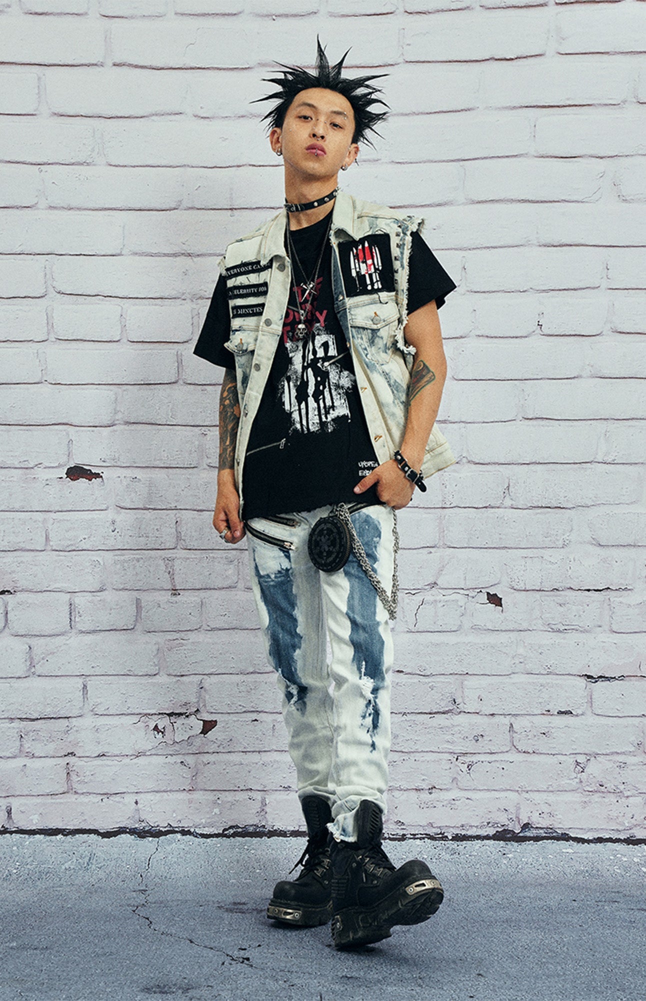 VENTUREK Distressed Washed Studded Patch Denim Vest-Vest-S-Free Shipping Leatheretro