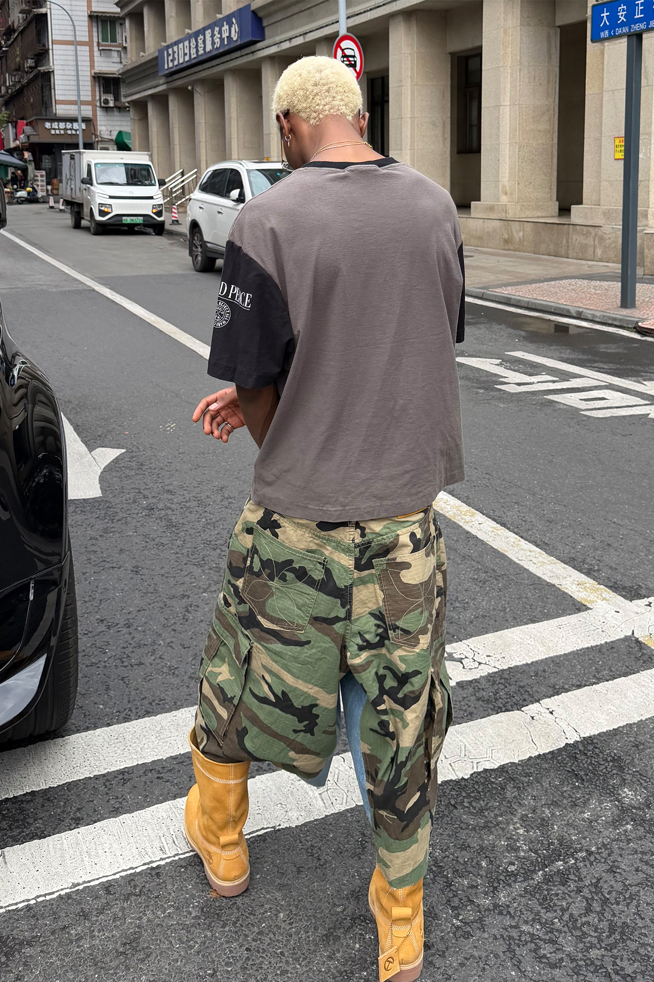 STEEPC Camo Distressed Denim Paneled Cargo Shorts-Shorts-S / 28"-Free Shipping Leatheretro