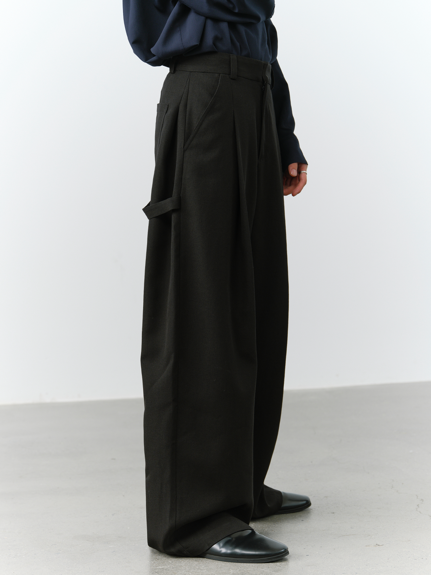 GRAINMUSTARD Minimal Draped Wide-Leg Trousers-Pants-XS-Free Shipping Leatheretro