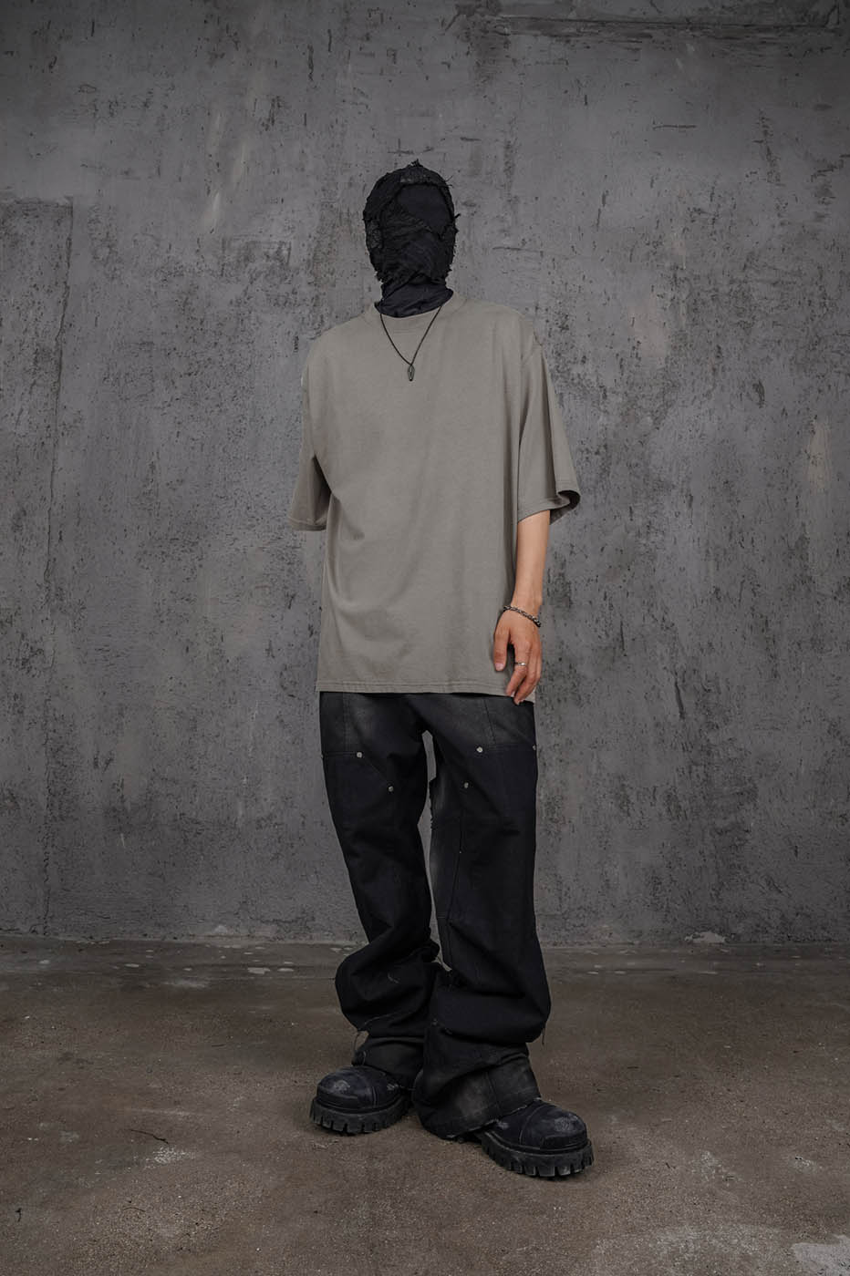 UNDERWATER Distressed Embroidery T-Shirt Light Sand-T Shirt-S-Free Shipping Leatheretro