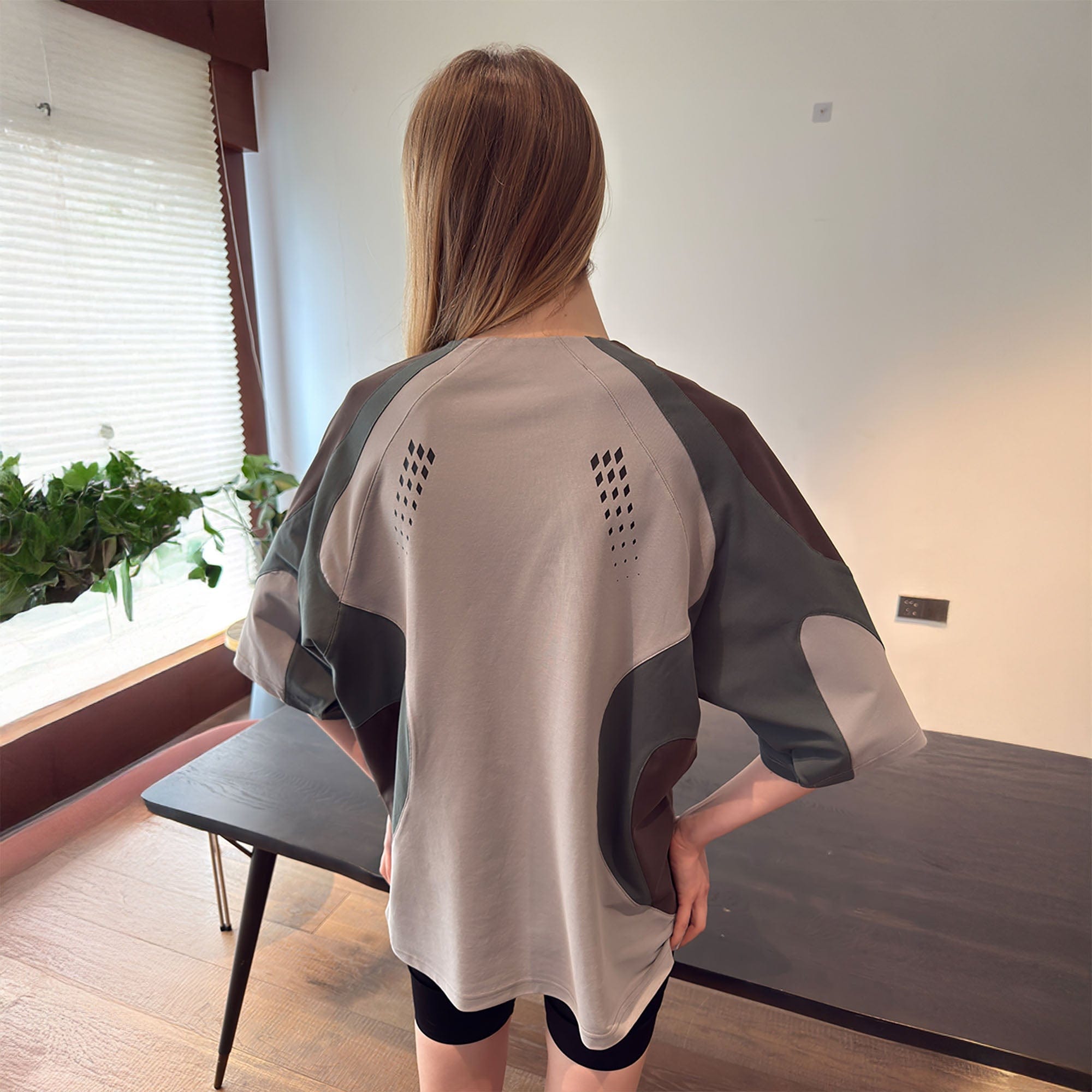 MIICHOUS Arc Spliced Dual Half-Zip Raglan T-Shirt-T Shirt-S-Free Shipping Leatheretro