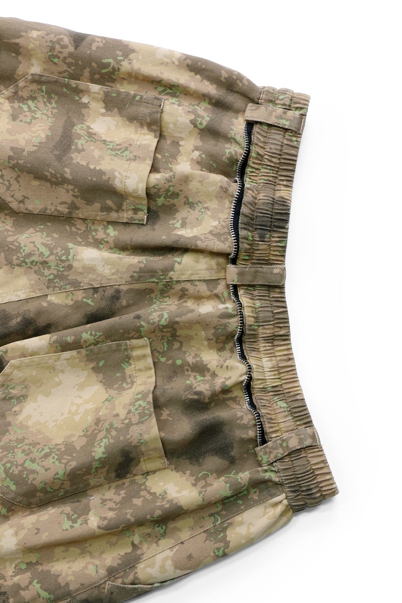 RELABEL Detachable Scarf Camo Leopard Panel Oversized Shorts-Shorts-XS-Free Shipping Leatheretro