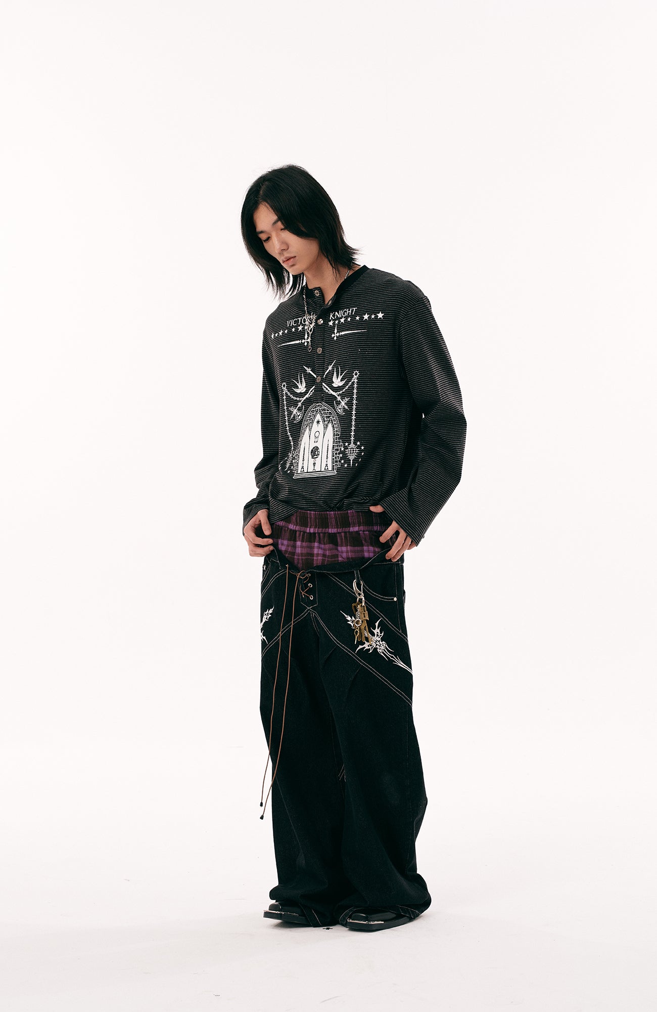 PASET Gothic Graphic Long-Sleeve Tee-L/S Tee-S-Free Shipping Leatheretro