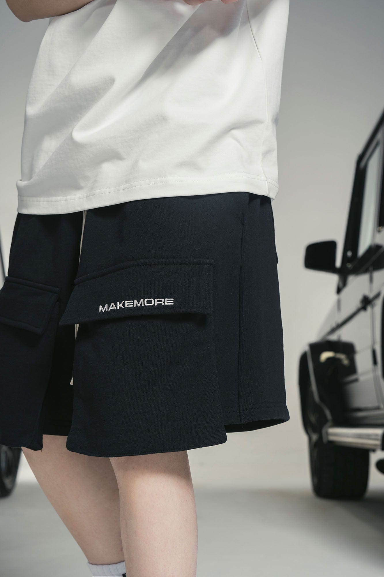 MAKEMORE Flap-Pocket Wide-Leg Drawstring Shorts-Shorts-S-Black-Free Shipping Leatheretro
