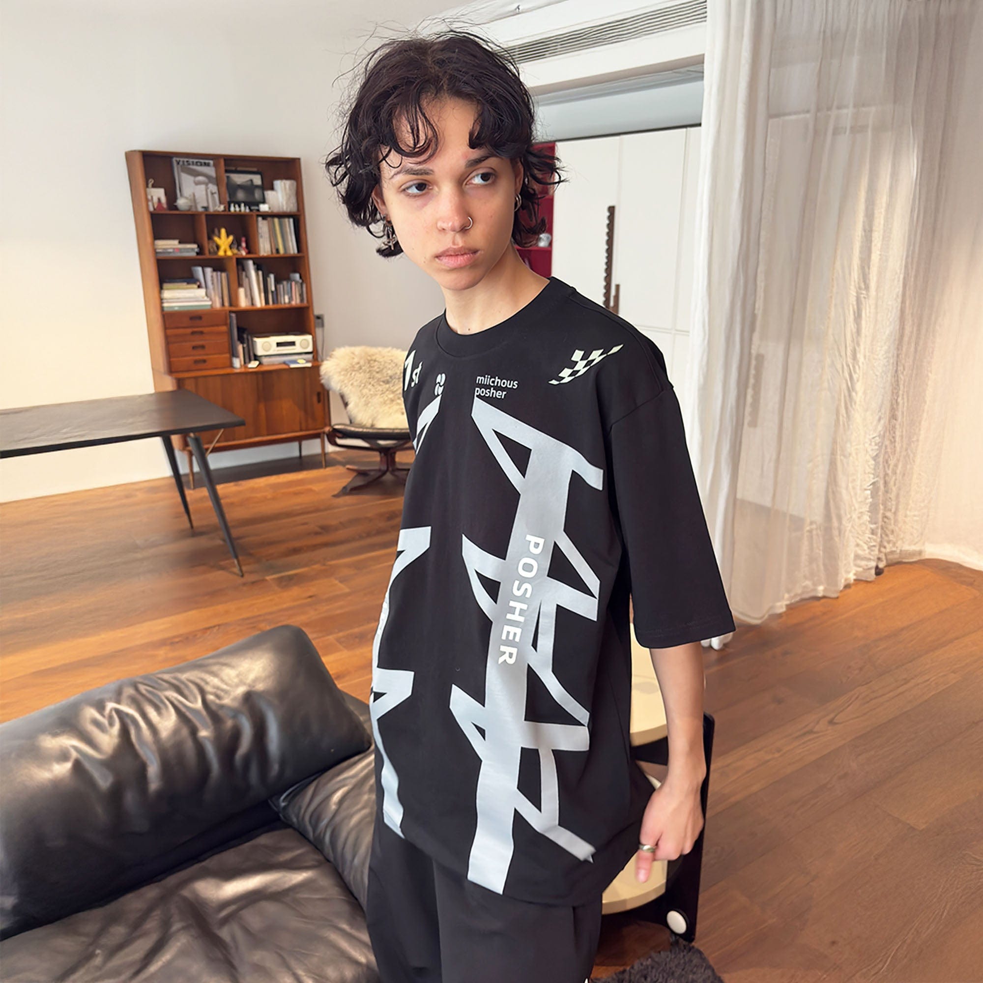 MIICHOUS The First Geometric Arrow Graphic T-Shirt-T Shirt-S-Free Shipping Leatheretro