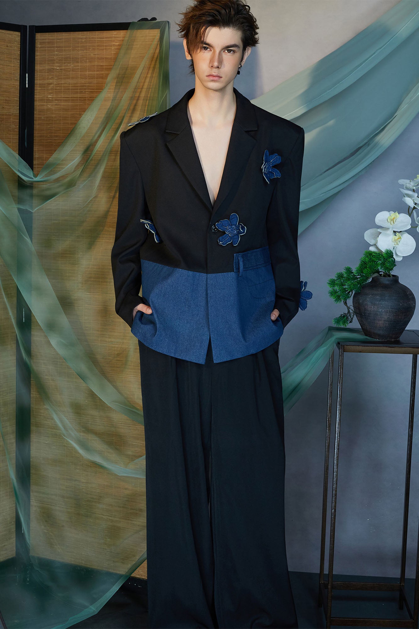 JIECHI Embellished Contrast Flower Blazer-Jacket-M (Preorder)-Free Shipping Leatheretro