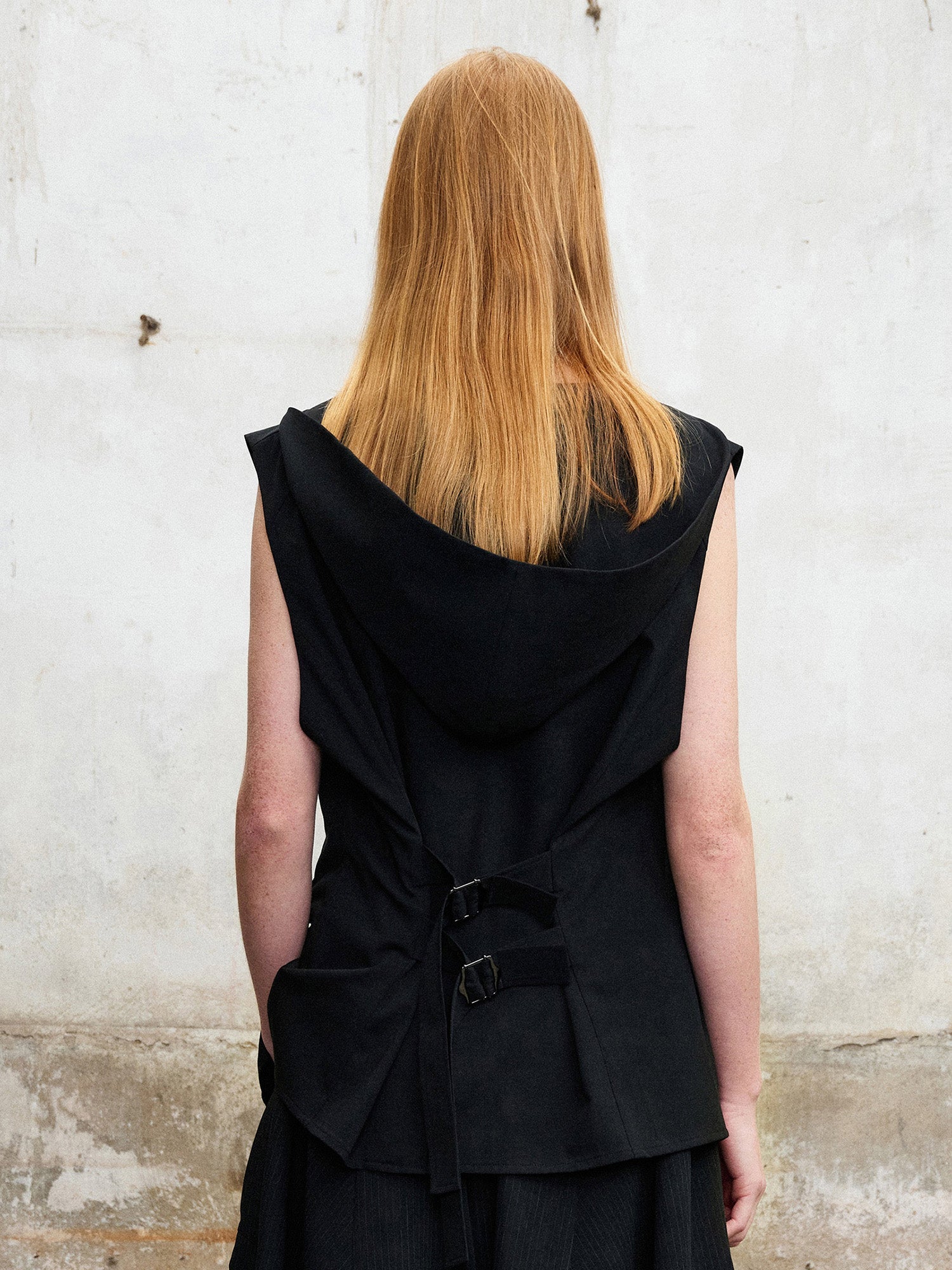 ILNya Nieternite Nifutur Hooded Waist-Cinched Vest-Vest-S (0)(Preorder)-Free Shipping Leatheretro